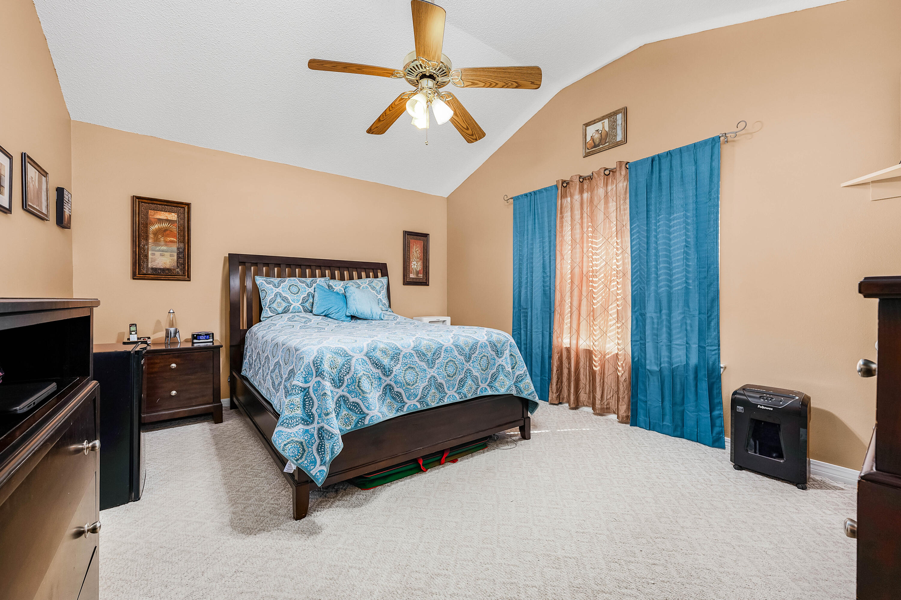 WINDING CREEK EST PH III LOT 41 BLK A - Residential