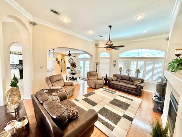 BRIDGEPORT COLONY - Residential