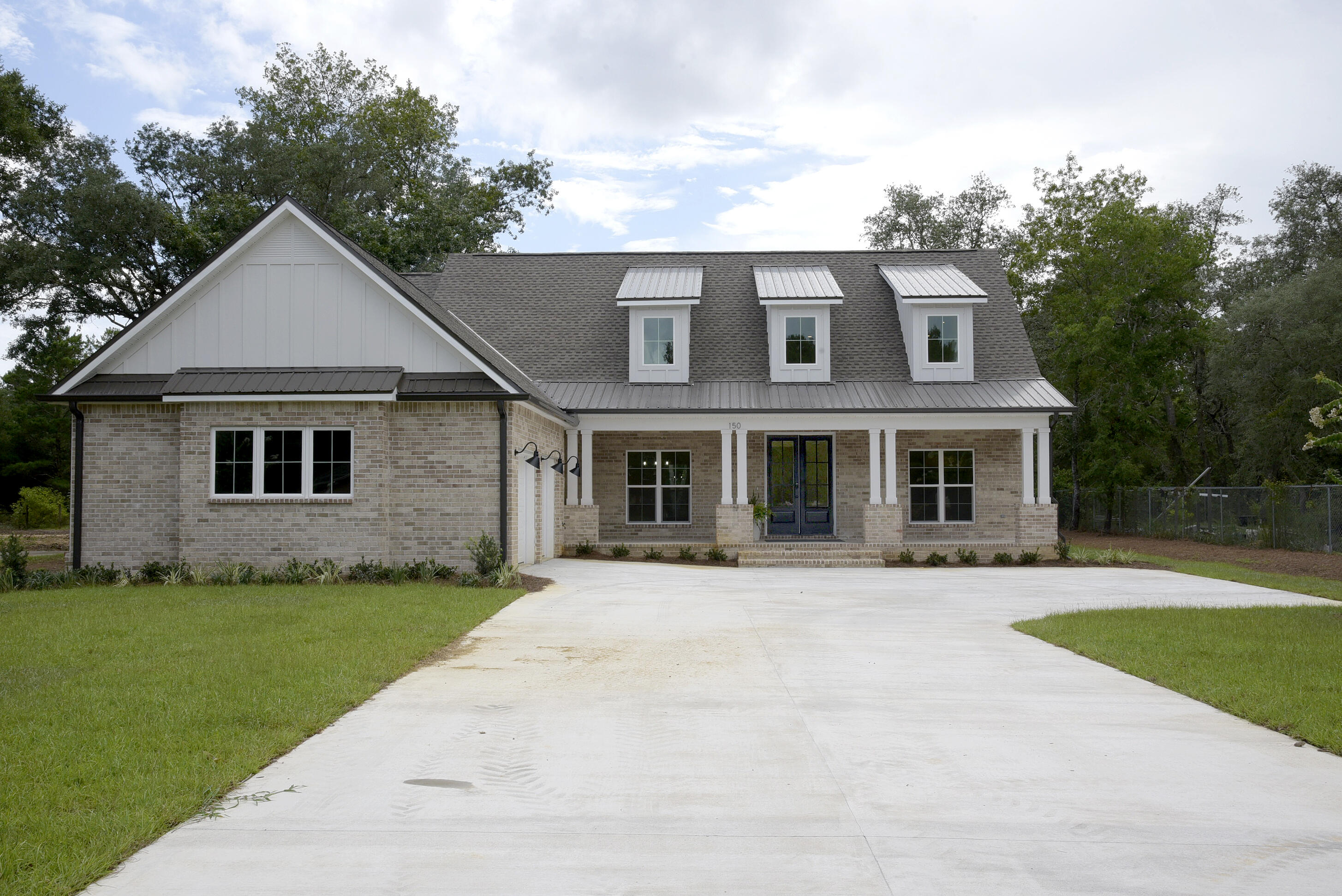 CEDAR BEACH - Residential Lease