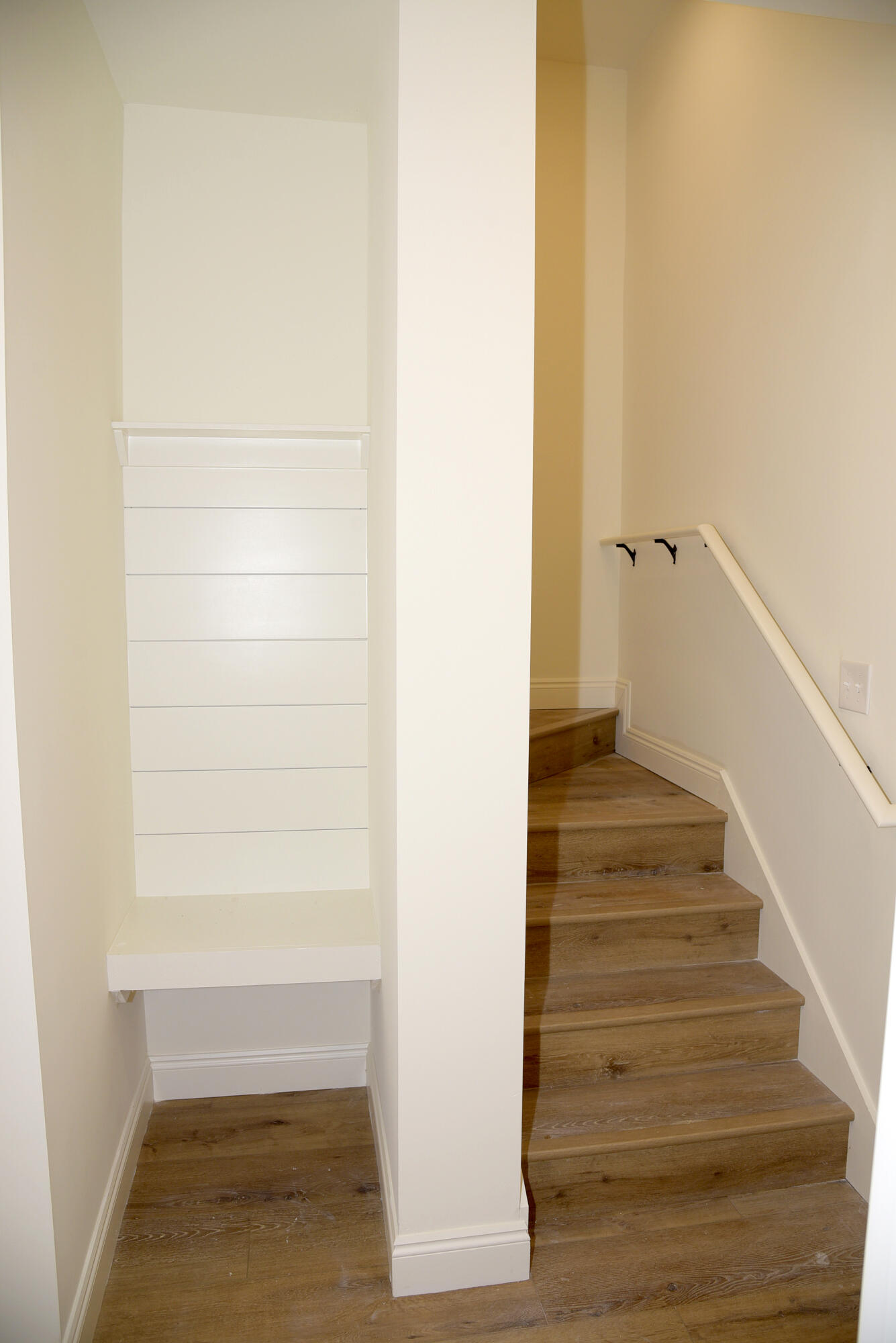 CEDAR BEACH - Residential Lease