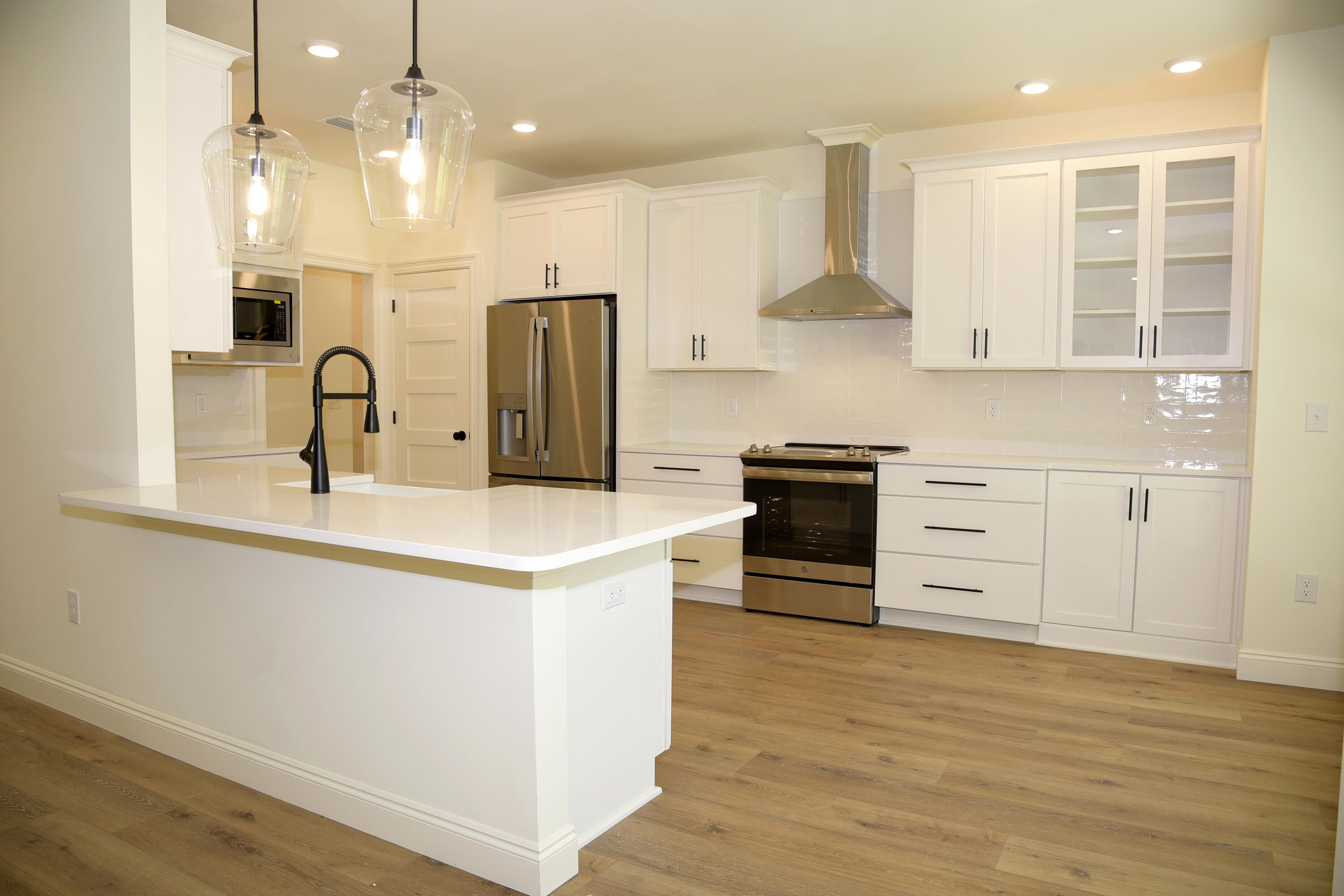 CEDAR BEACH - Residential Lease