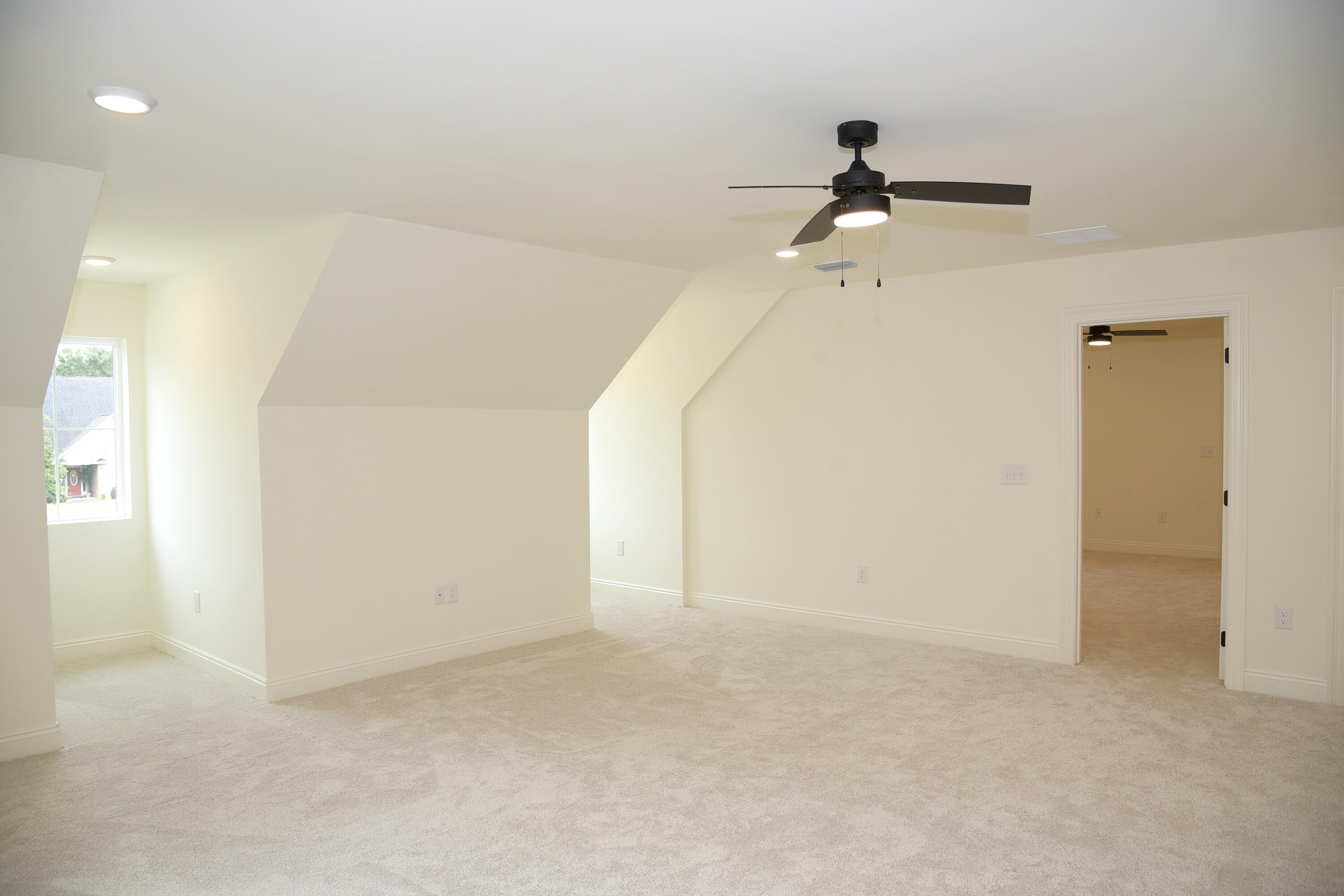 CEDAR BEACH - Residential Lease