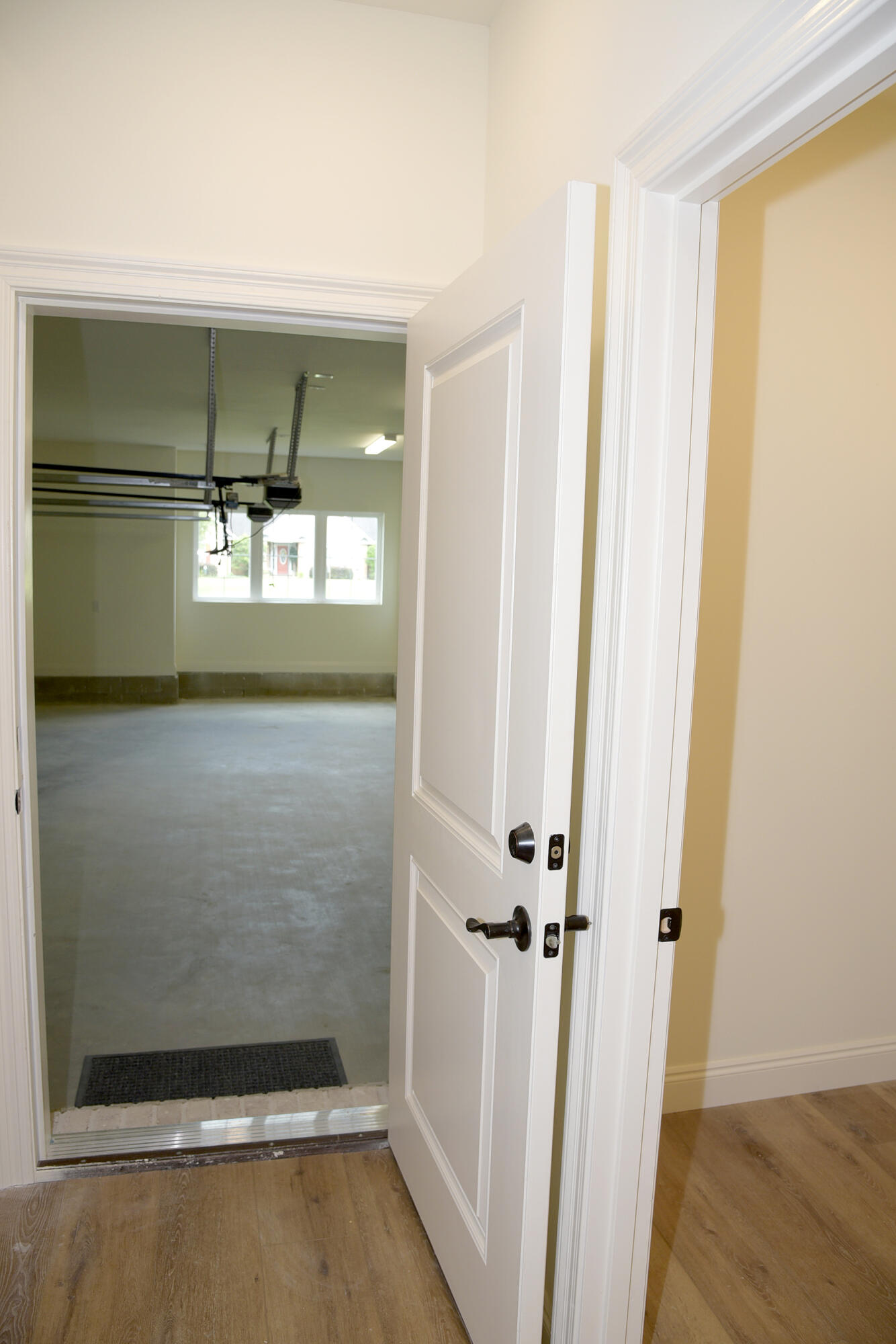 CEDAR BEACH - Residential Lease