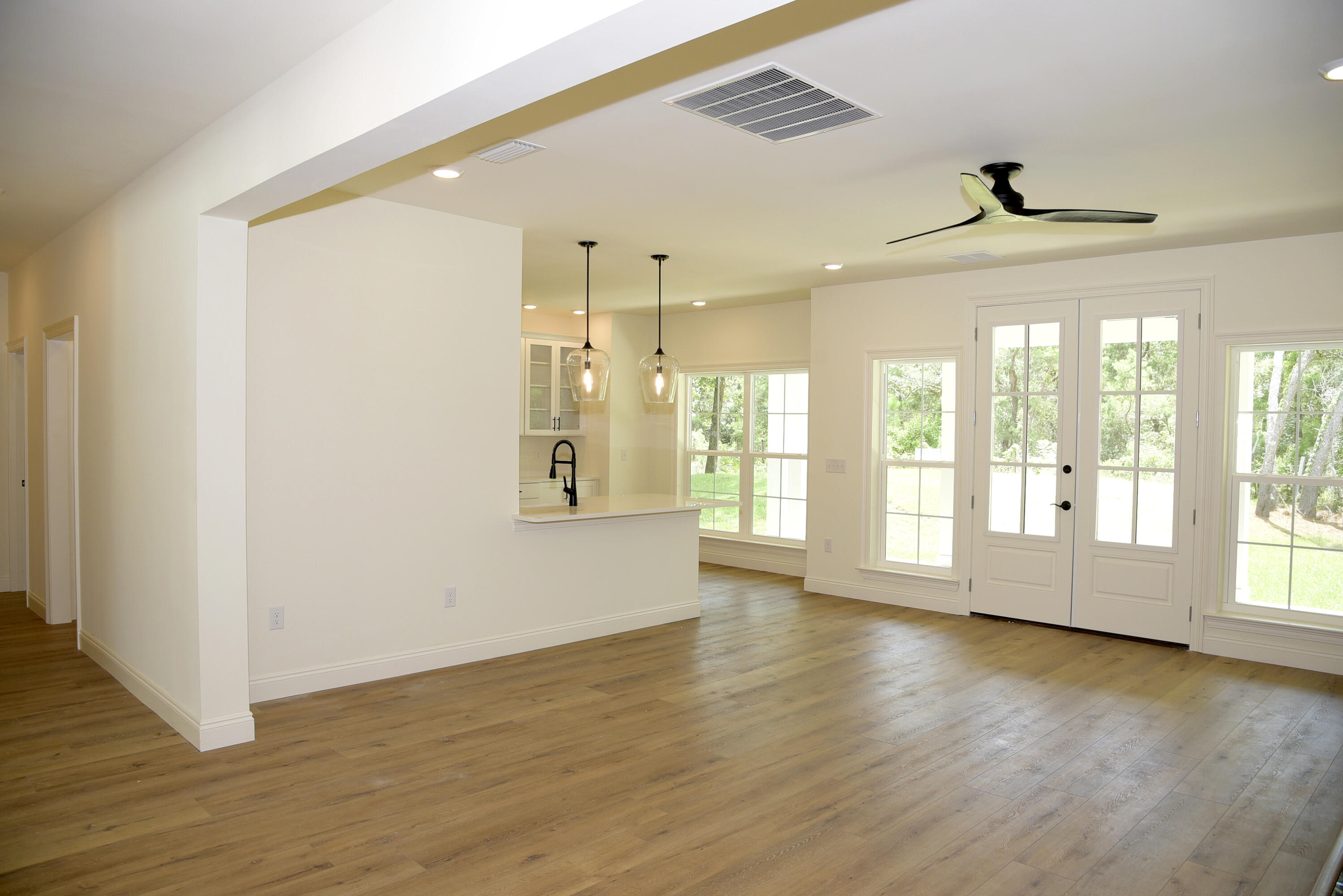 CEDAR BEACH - Residential Lease