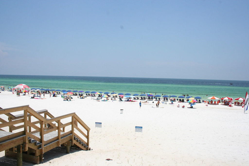 SURFSONG CONDO OF DESTIN - Residential