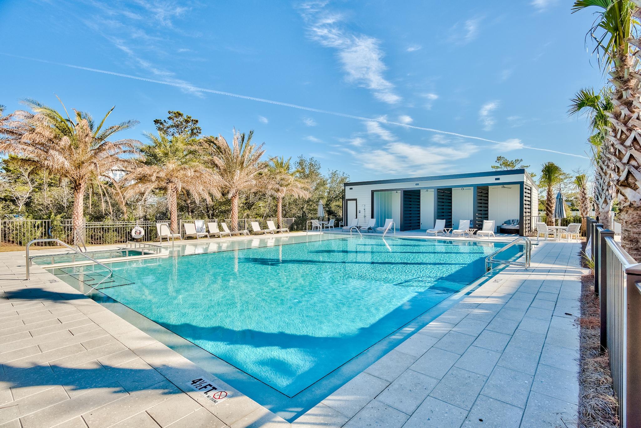 CREST DEVELOPMENT - Residential
