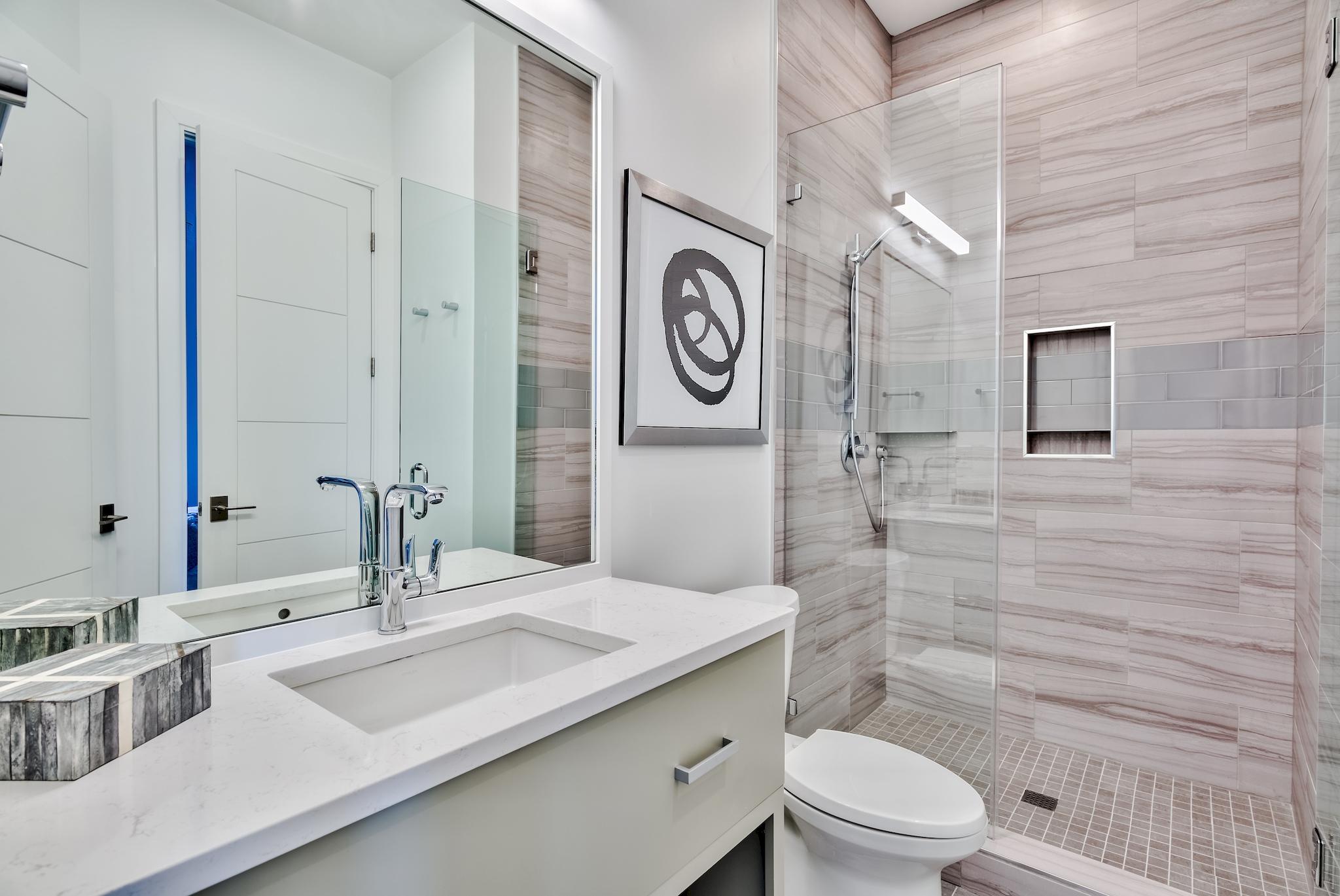 CREST DEVELOPMENT - Residential