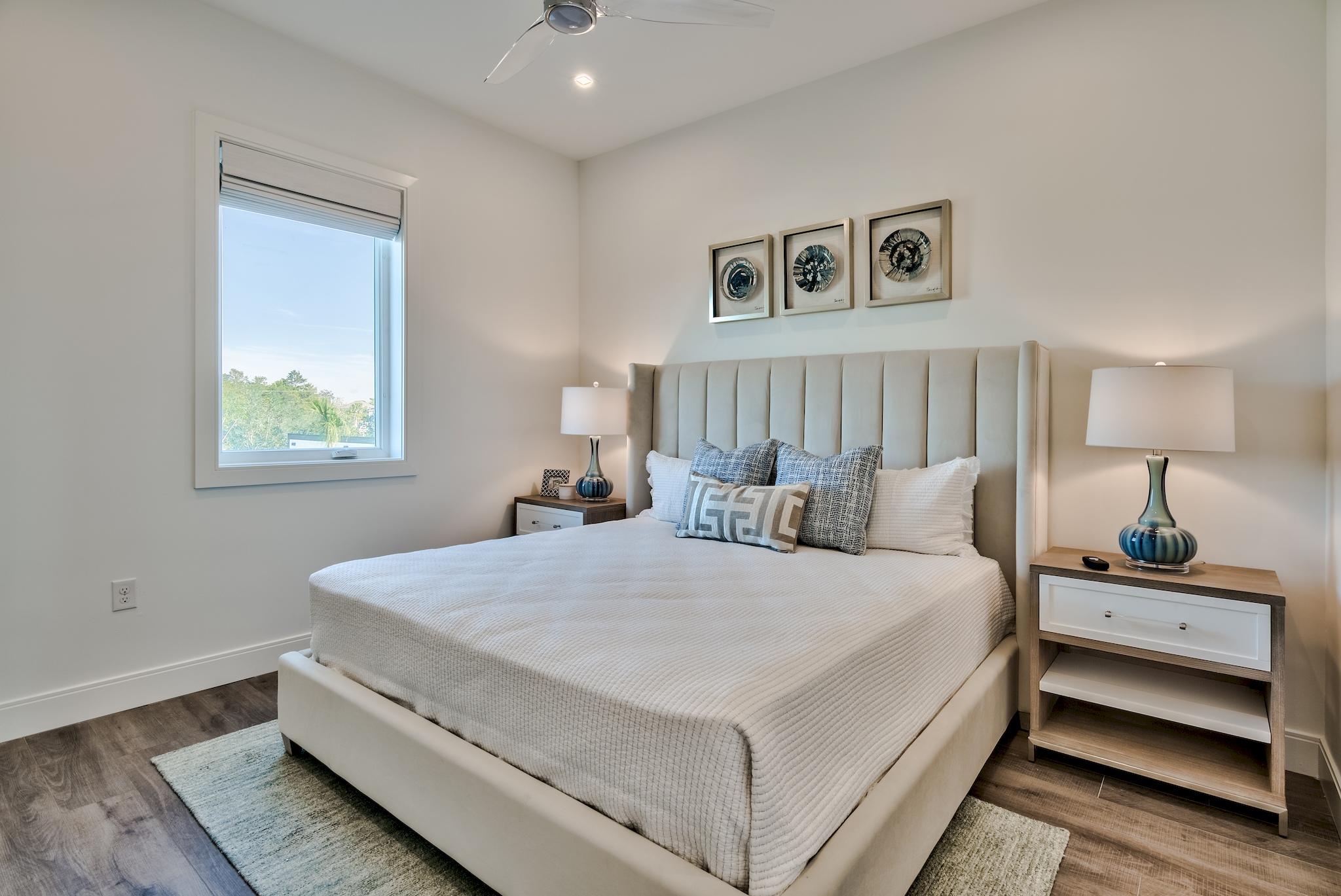 CREST DEVELOPMENT - Residential