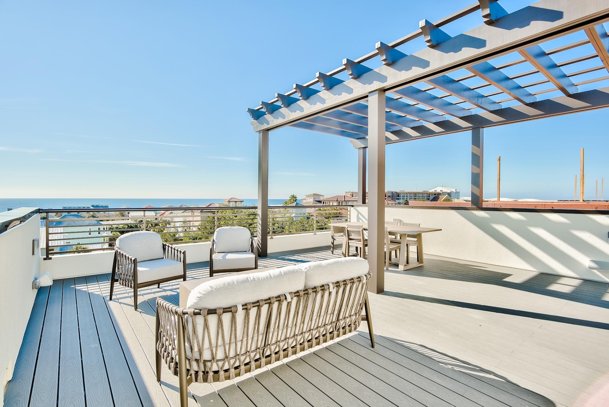 CREST DEVELOPMENT - Residential