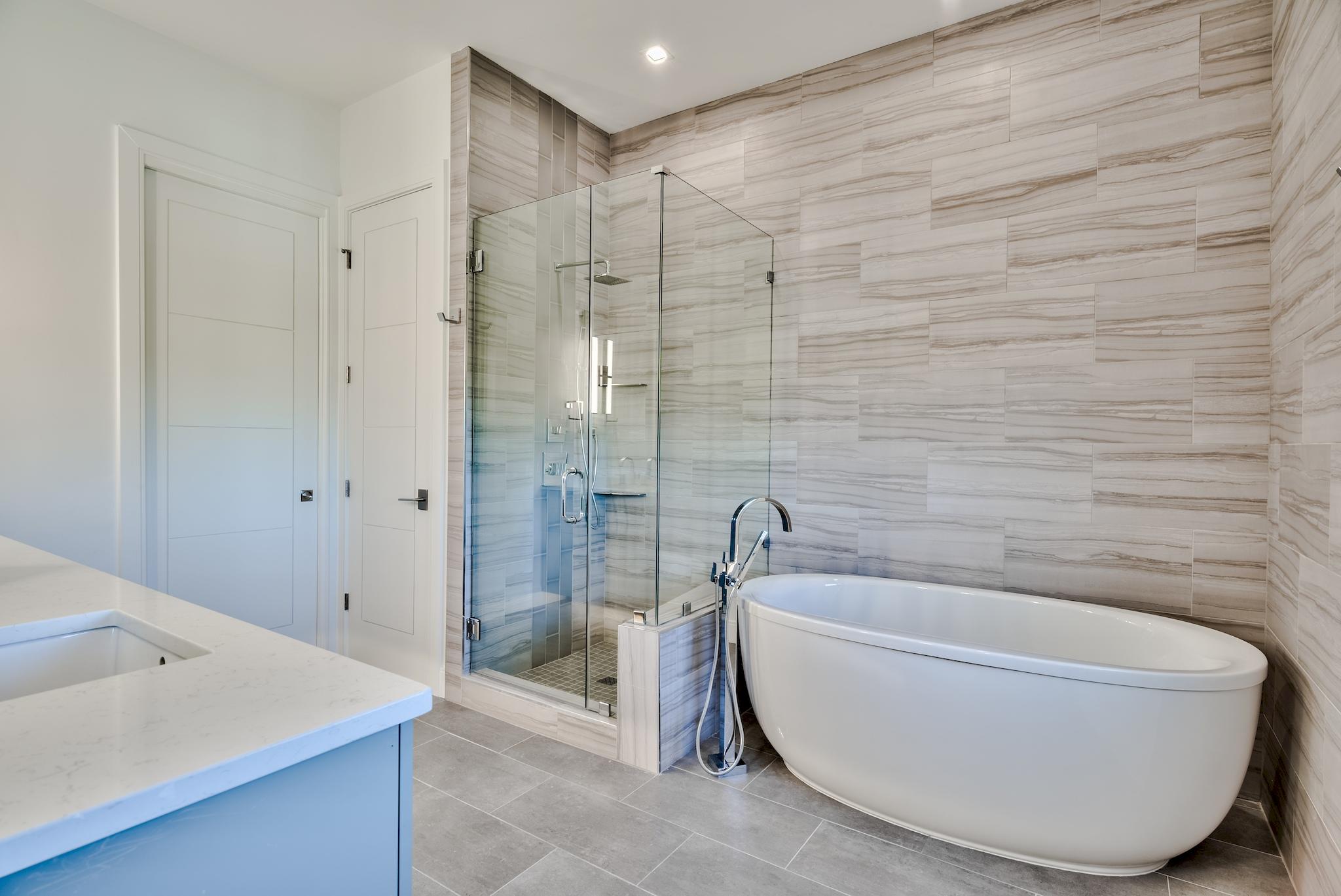 CREST DEVELOPMENT - Residential