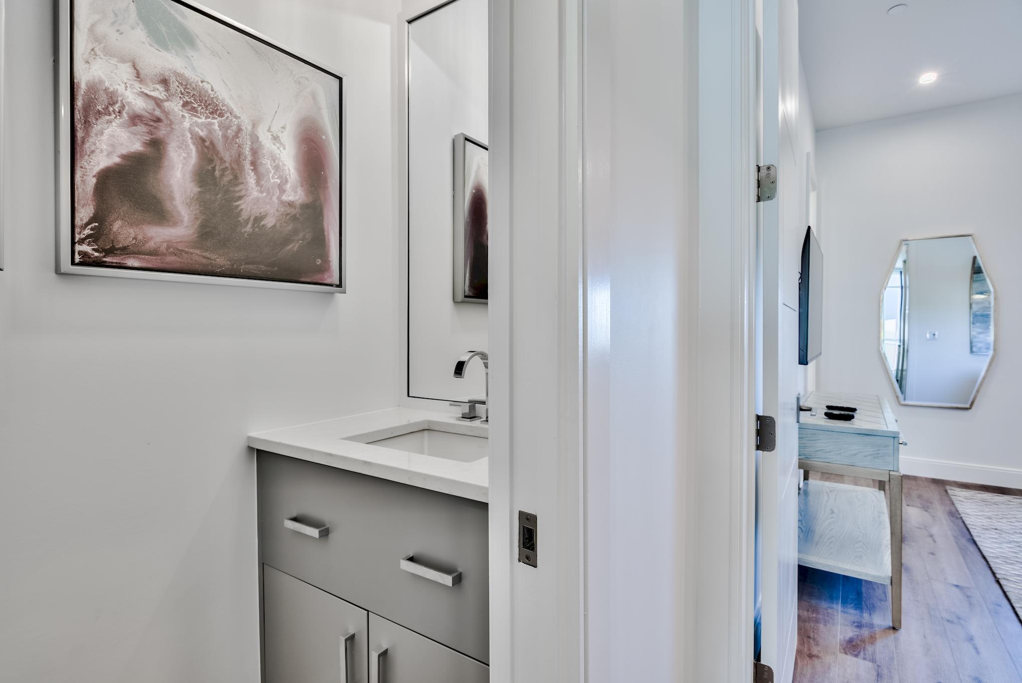 CREST DEVELOPMENT - Residential
