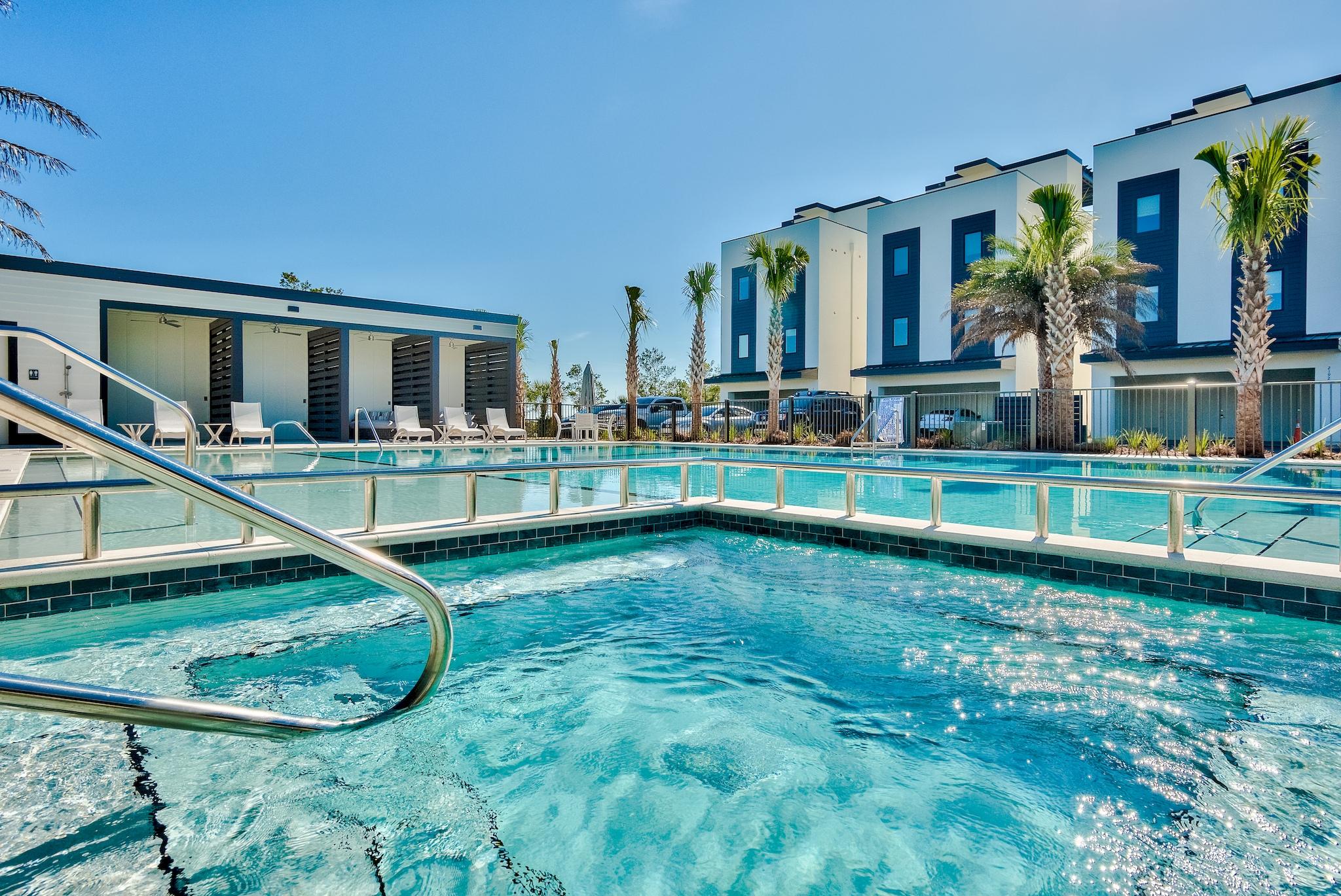 CREST DEVELOPMENT - Residential