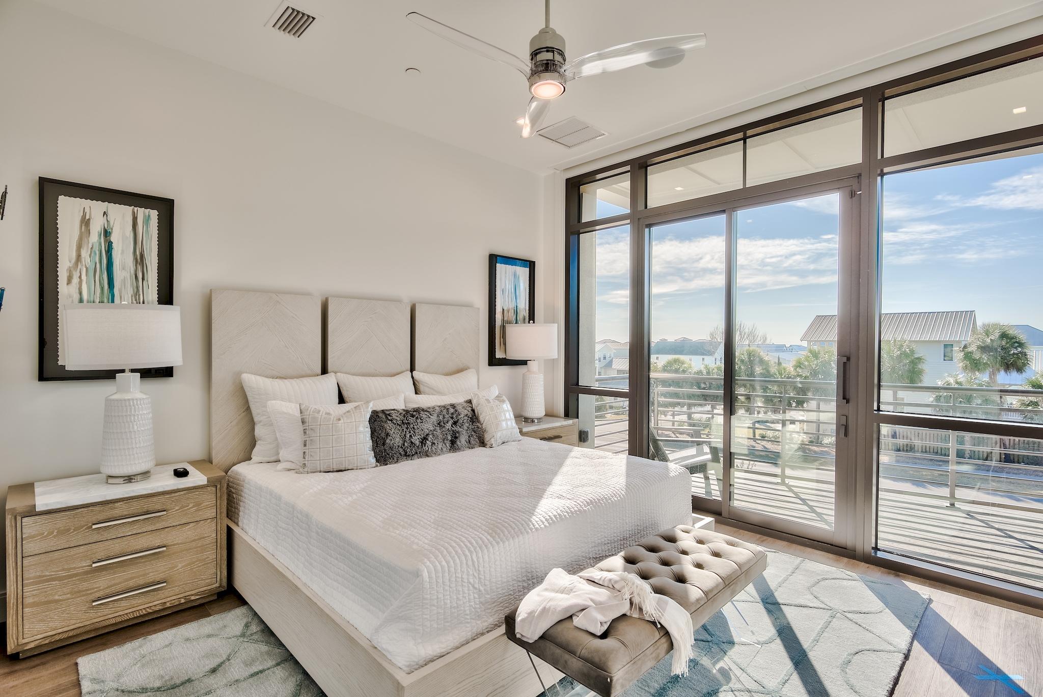 CREST DEVELOPMENT - Residential