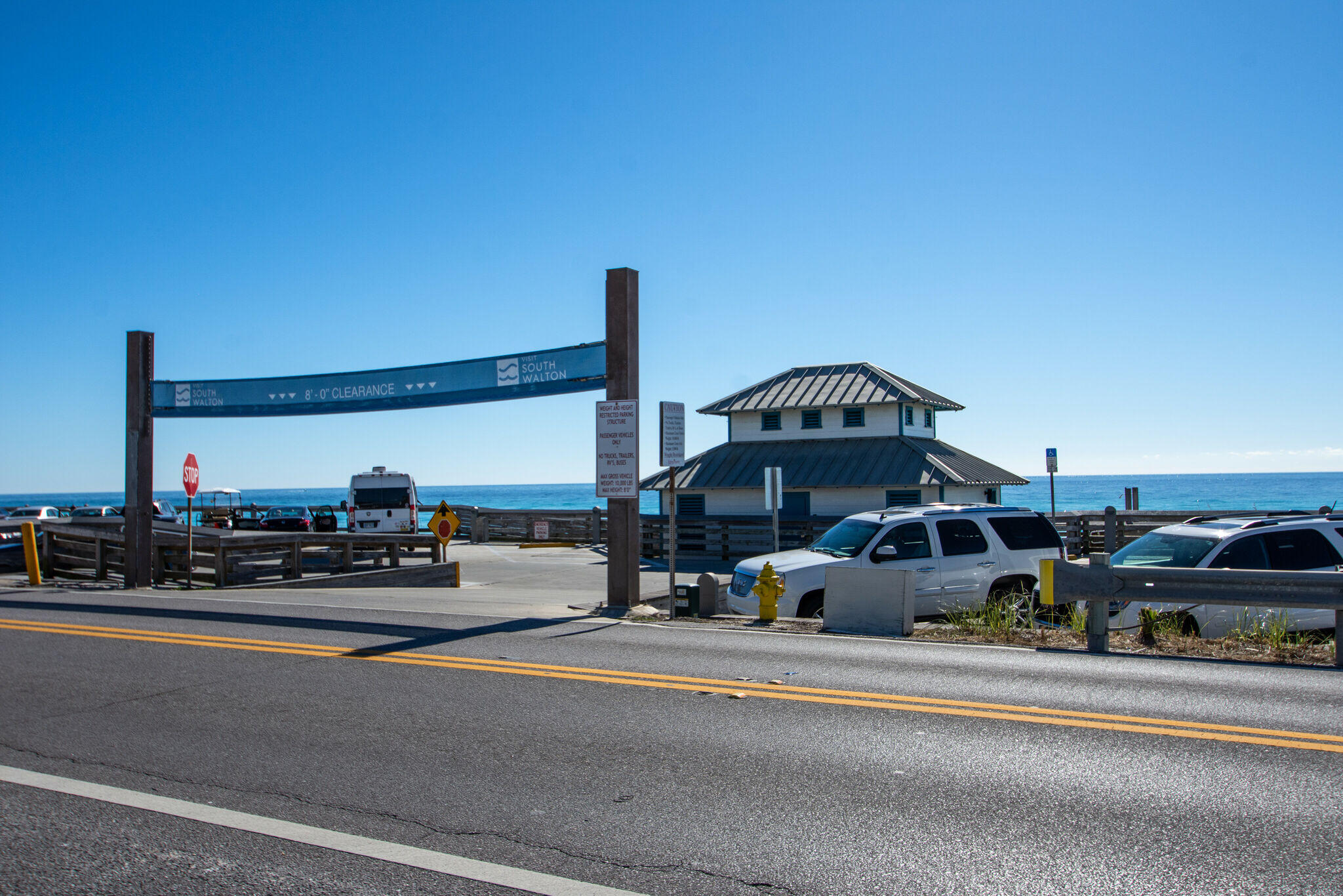 SUMMER BREEZE CONDO - Residential
