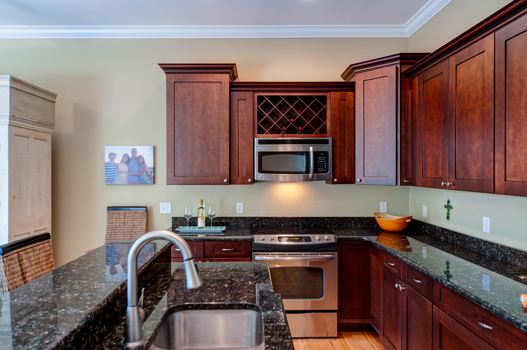 SUMMER PLACE - Residential