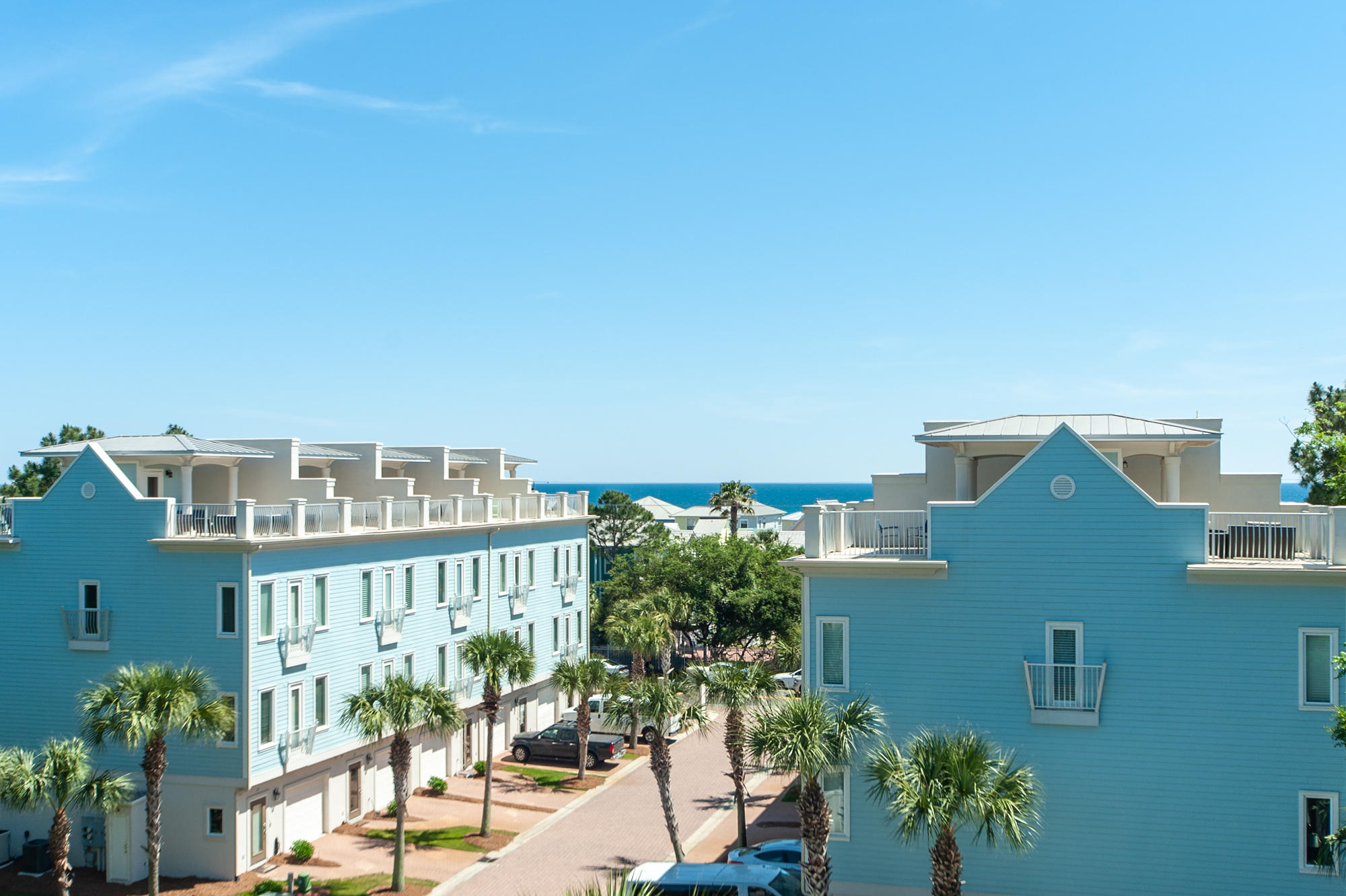 SUMMER PLACE - Residential