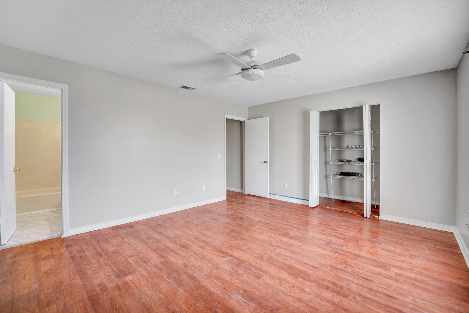 NORTHSIDE ESTATES - Residential Lease