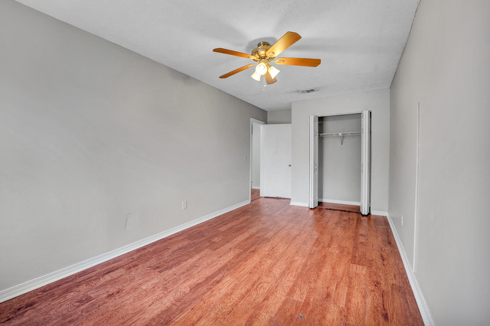 NORTHSIDE ESTATES - Residential Lease