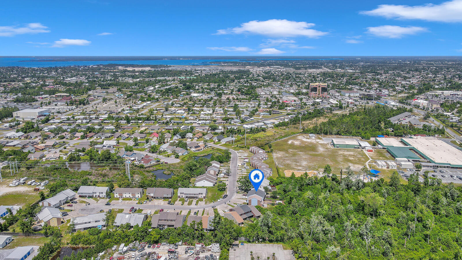 NORTHSIDE ESTATES - Residential Lease