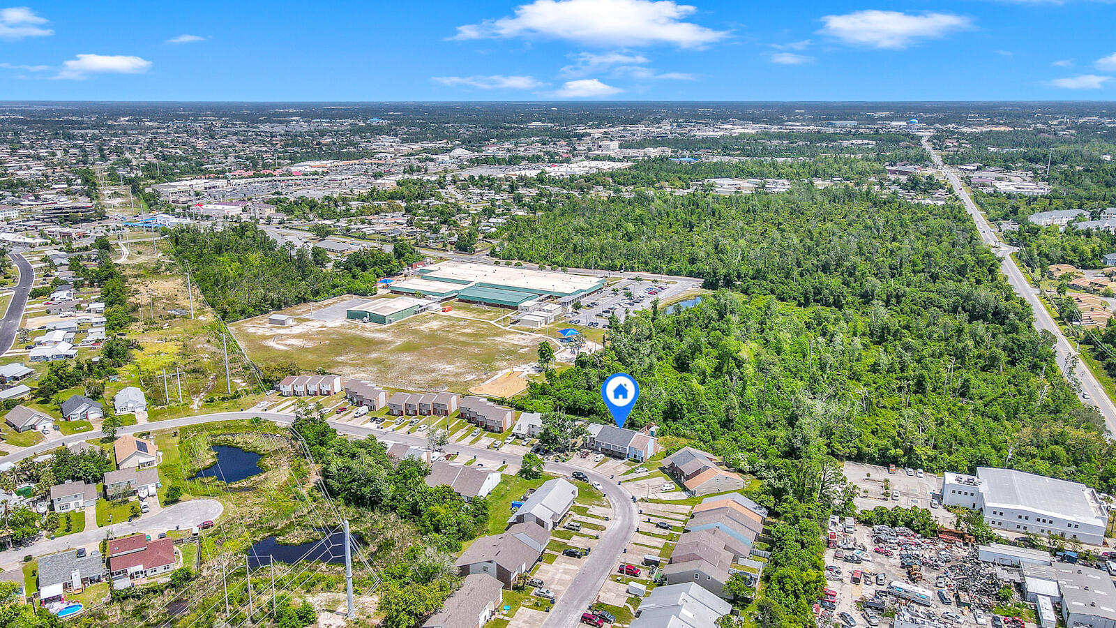 NORTHSIDE ESTATES - Residential Lease