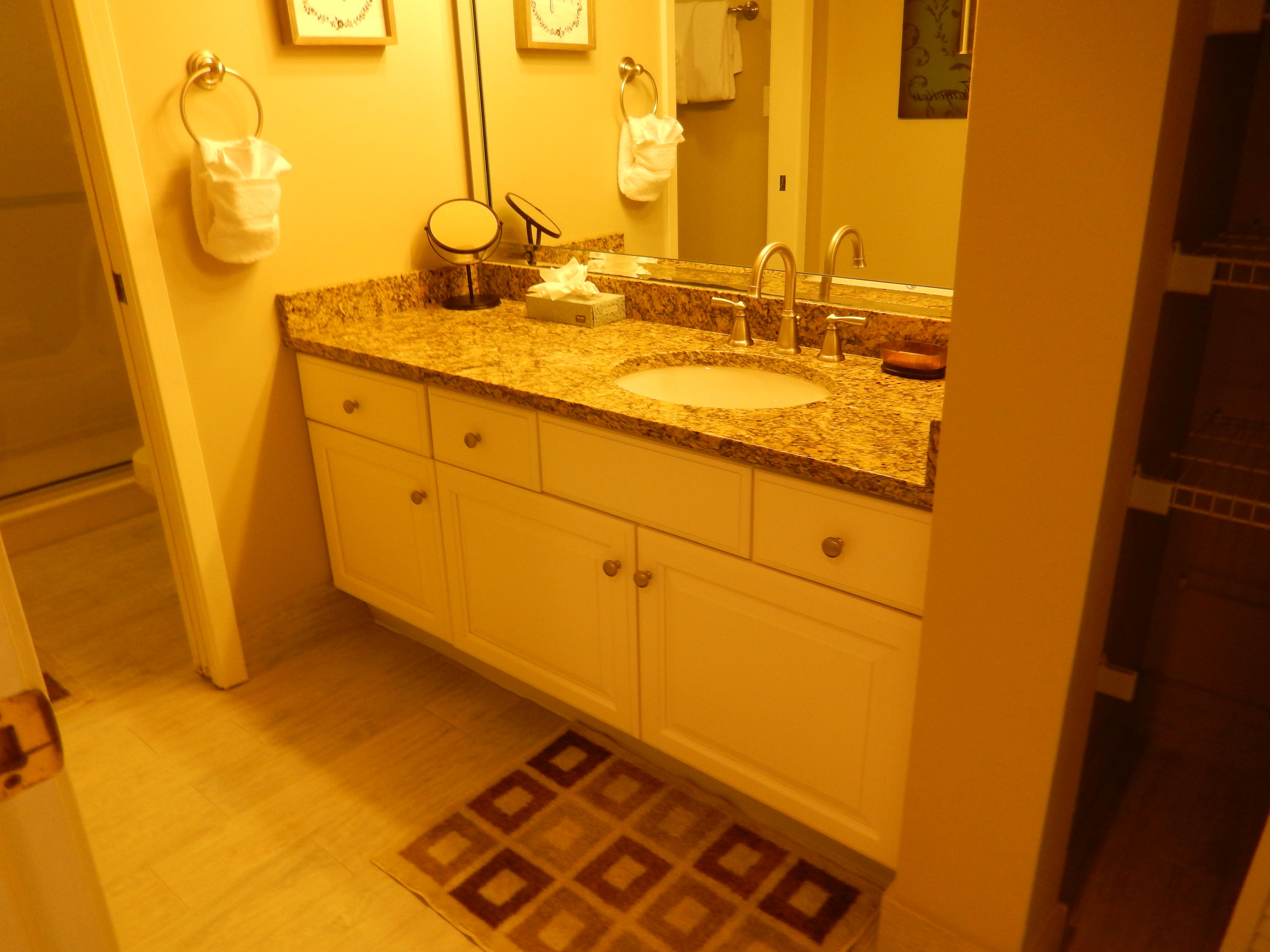 DESTIN GULFGATE CONDO - Residential