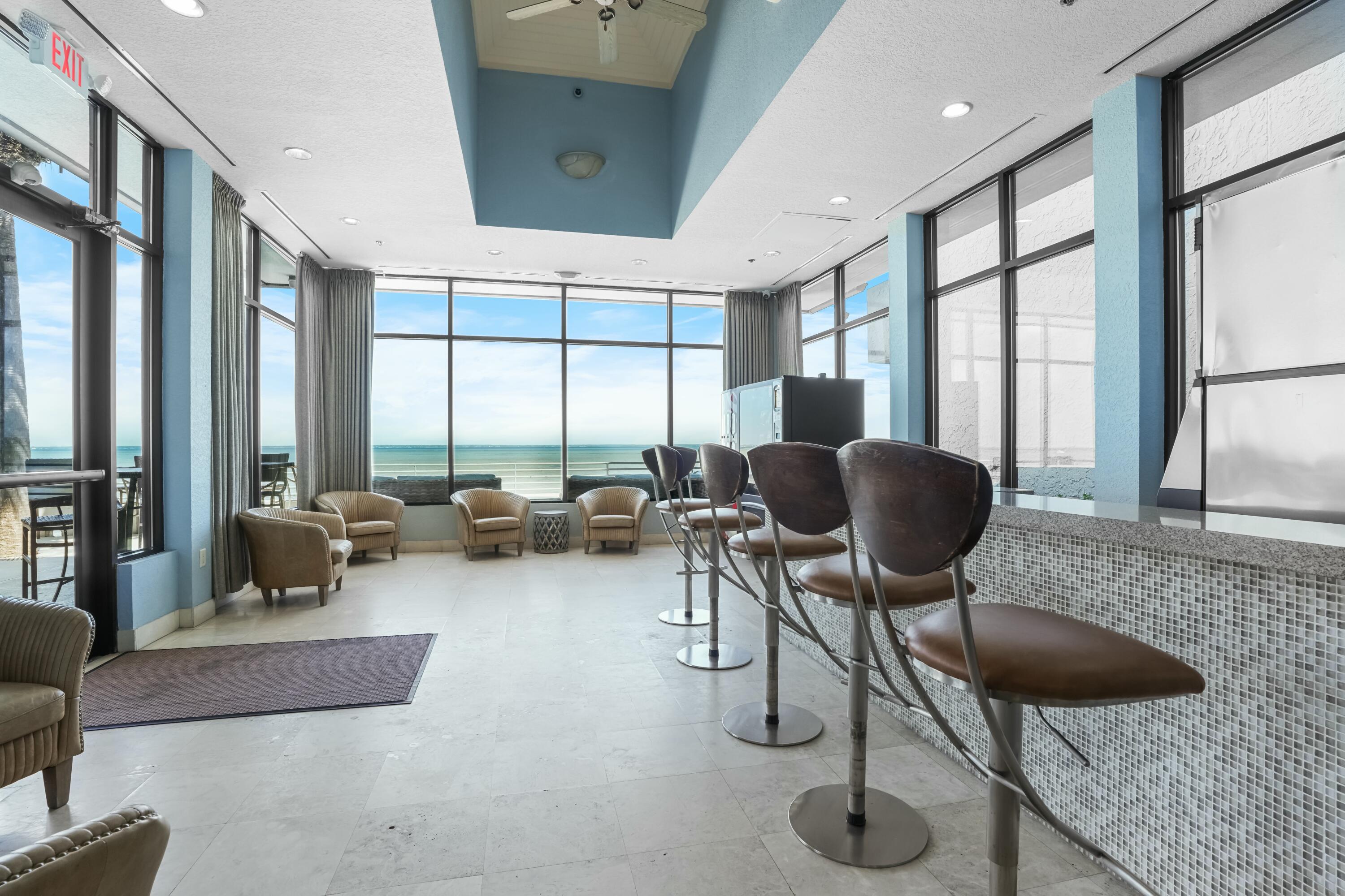 BAYSIDE CONDO SANDESTIN - Residential
