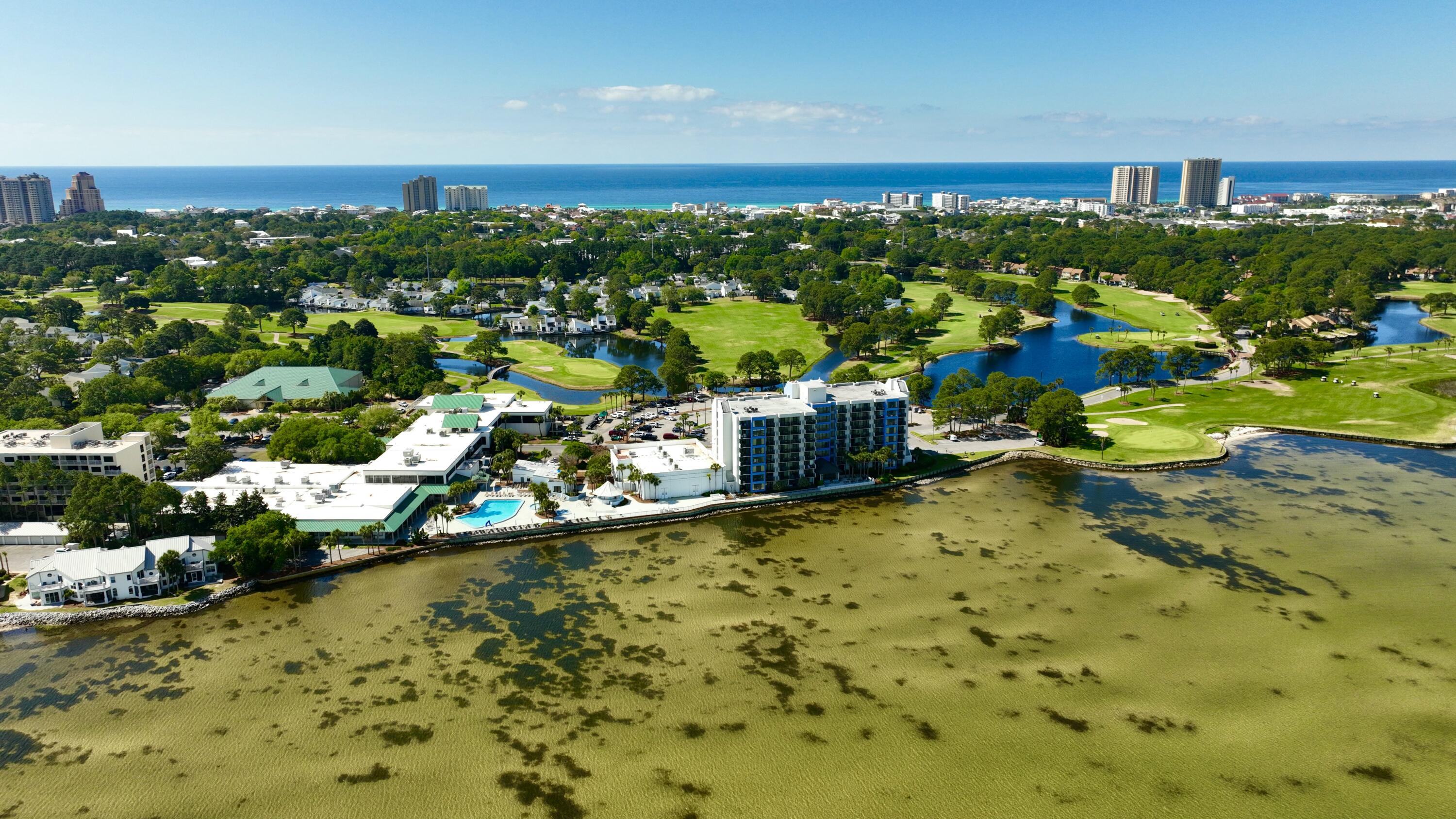 BAYSIDE CONDO SANDESTIN - Residential