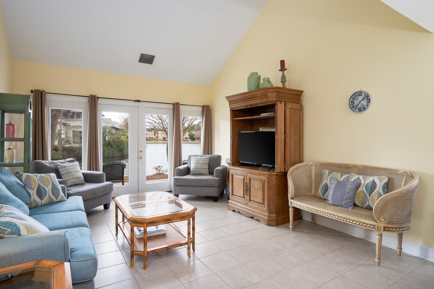 BEACHWALK VILLAS PH 02 - Residential