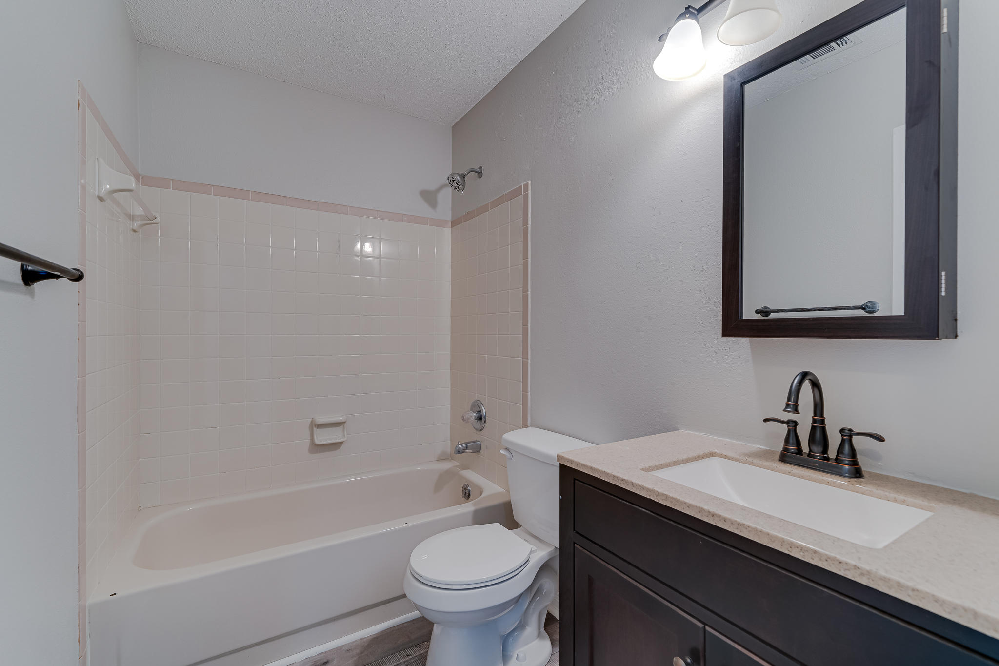 CRYSTAL LAKE ESTATES lot 1 - Residential