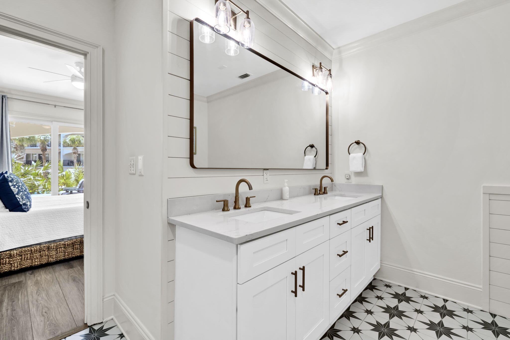 ADAGIO - Residential