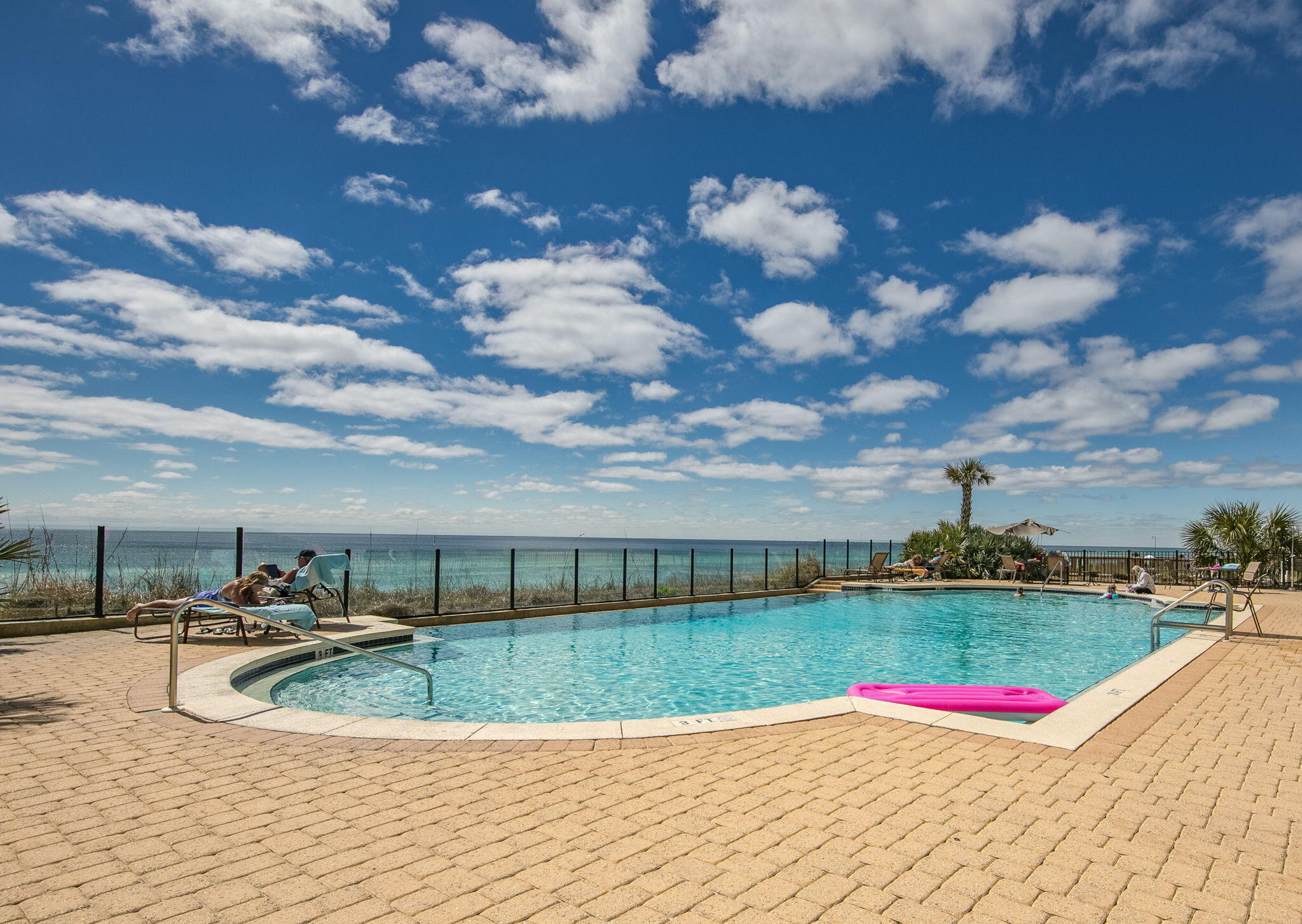 ADAGIO - Residential