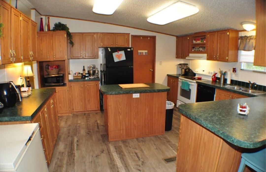 GULF SHORE MANOR - Residential