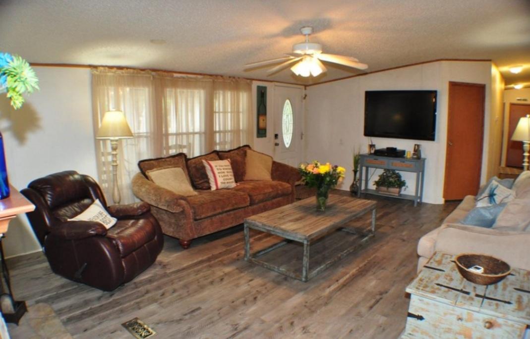 GULF SHORE MANOR - Residential