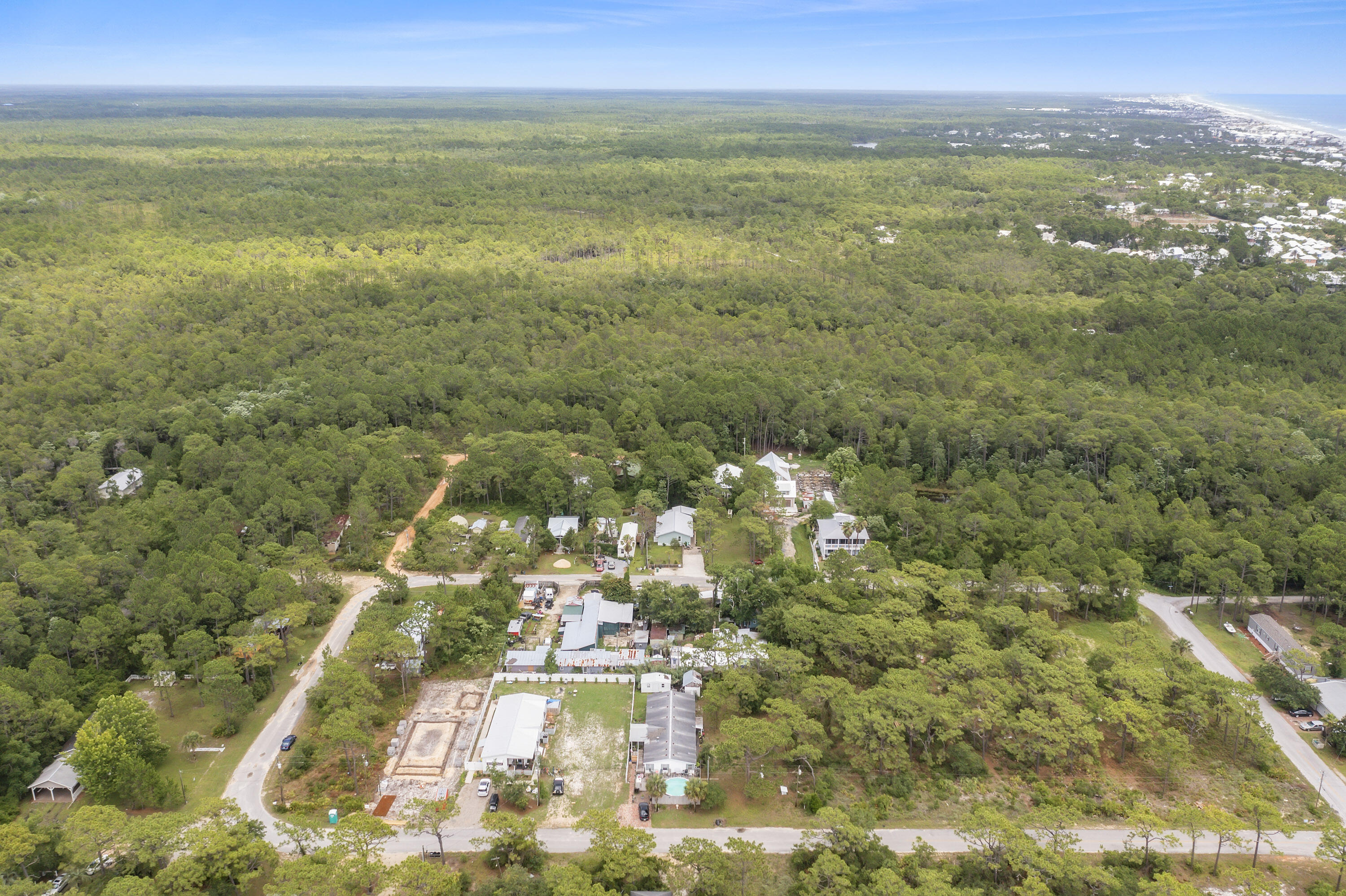 GULF SHORE MANOR - Residential