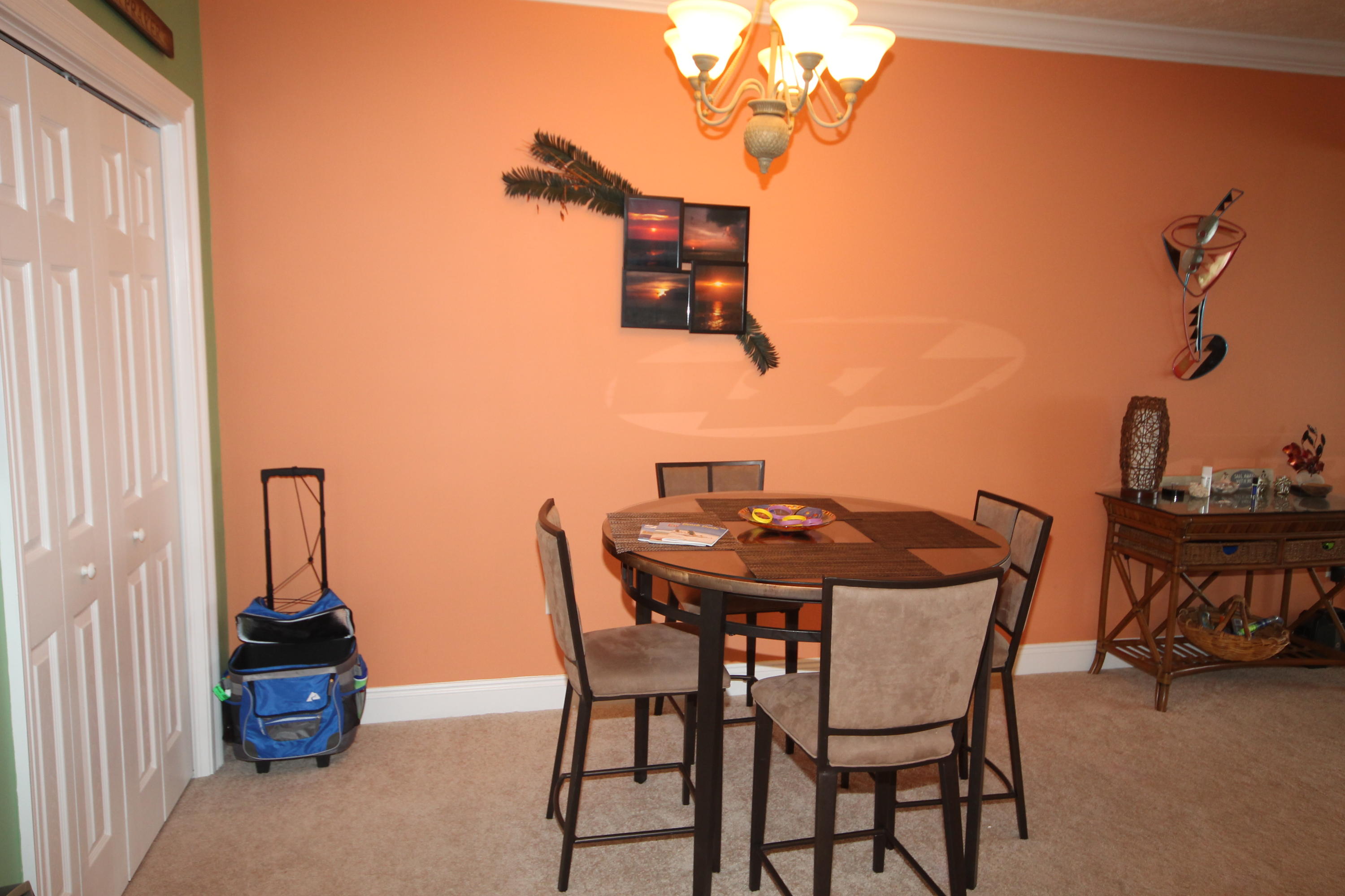 TREASURE ISLAND - Residential