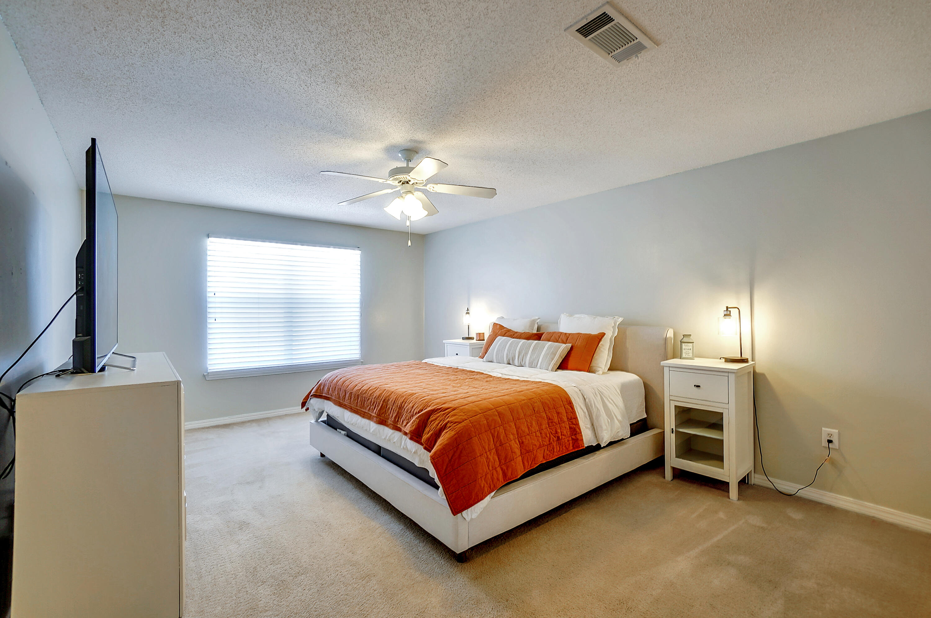 ROSS CROSSING - Residential