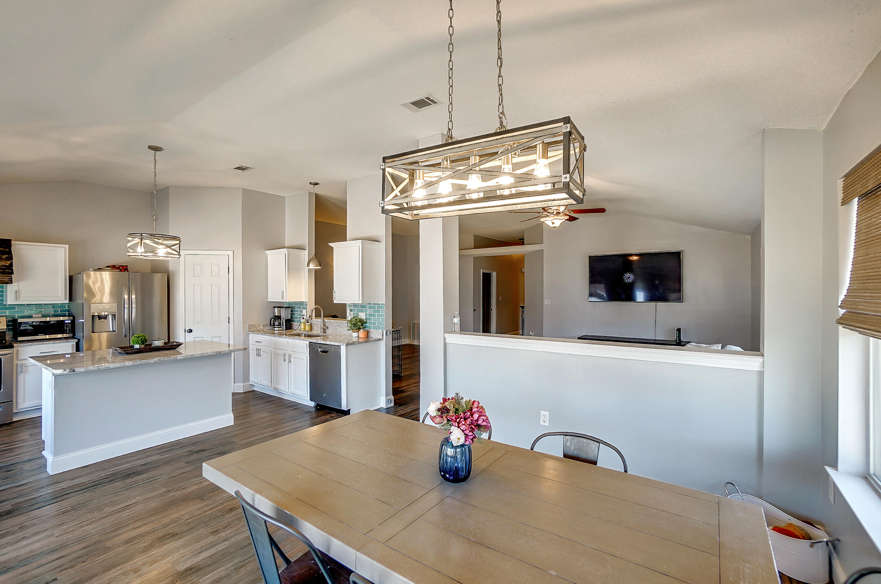 ROSS CROSSING - Residential