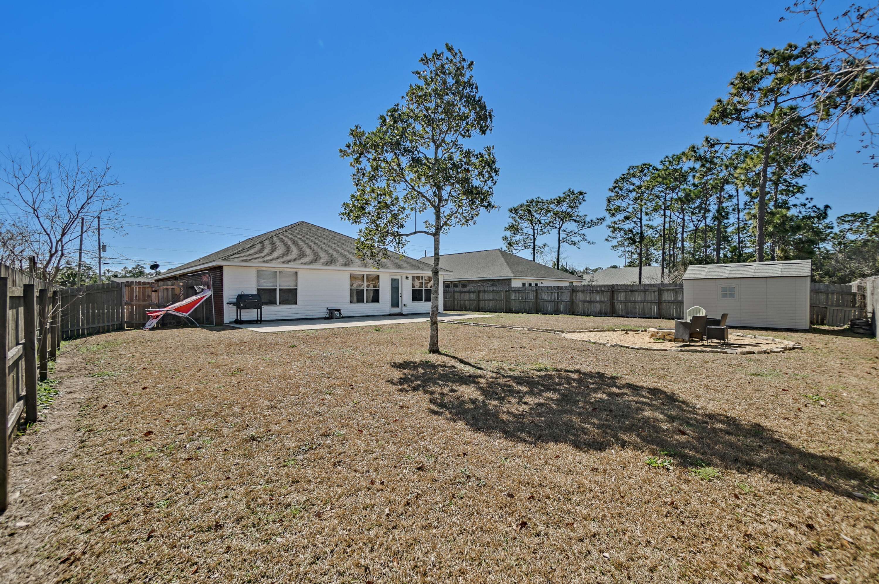 ROSS CROSSING - Residential