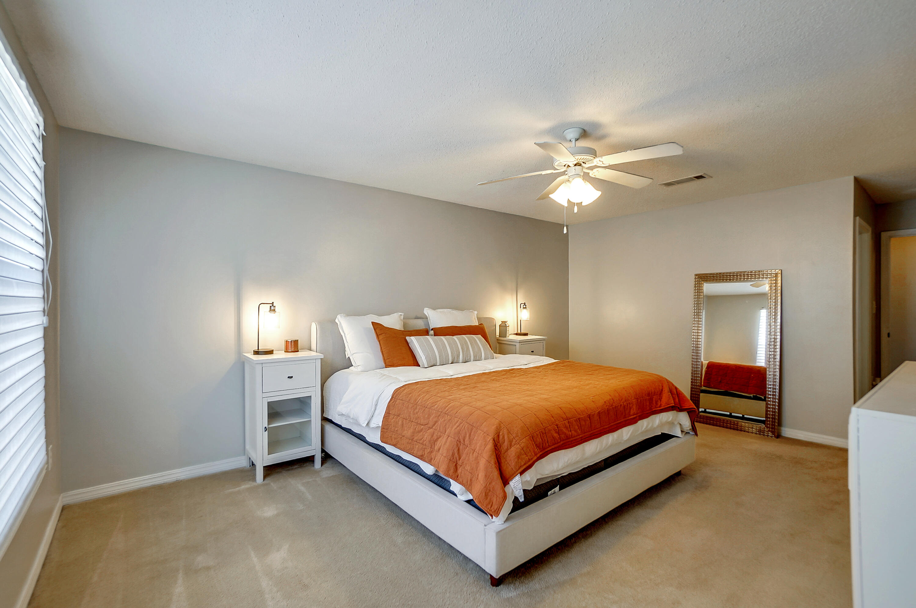 ROSS CROSSING - Residential