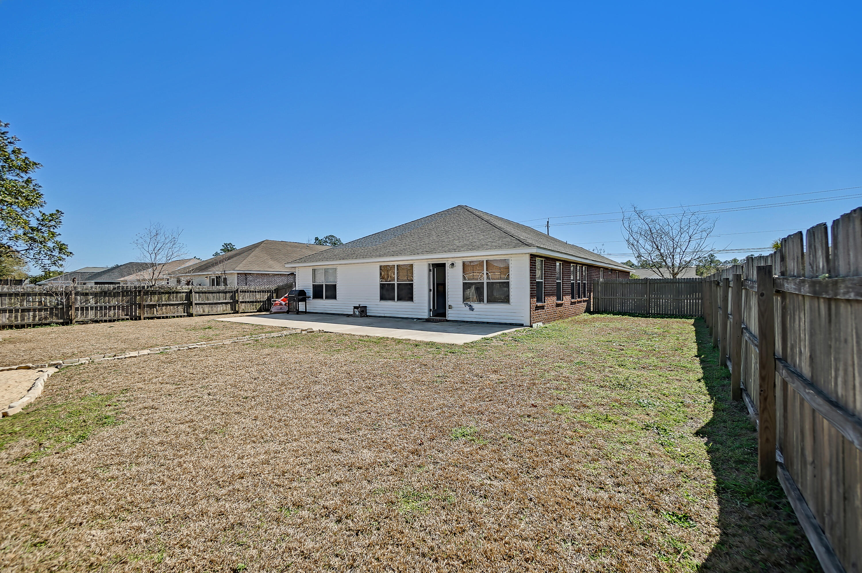ROSS CROSSING - Residential