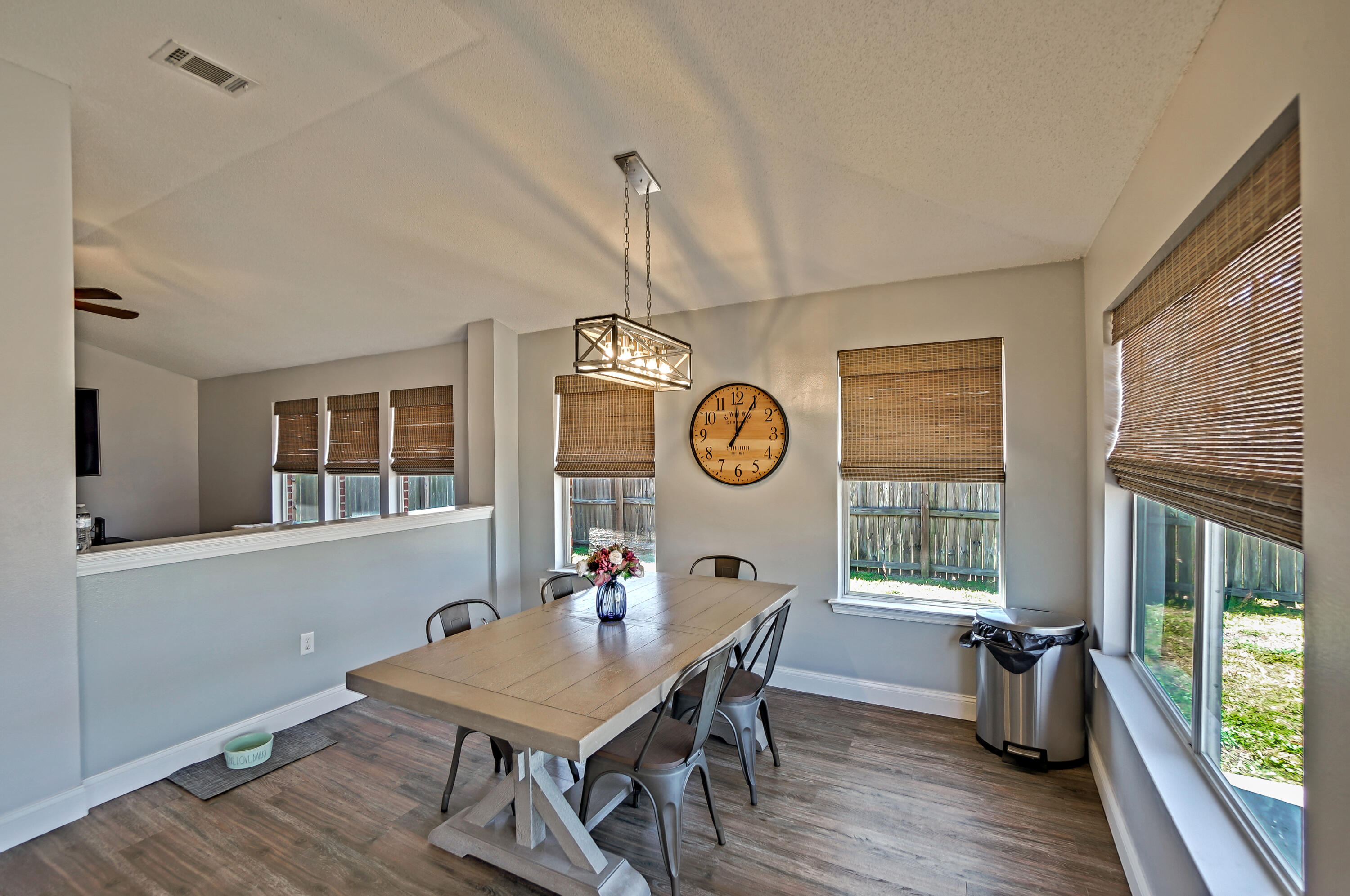 ROSS CROSSING - Residential