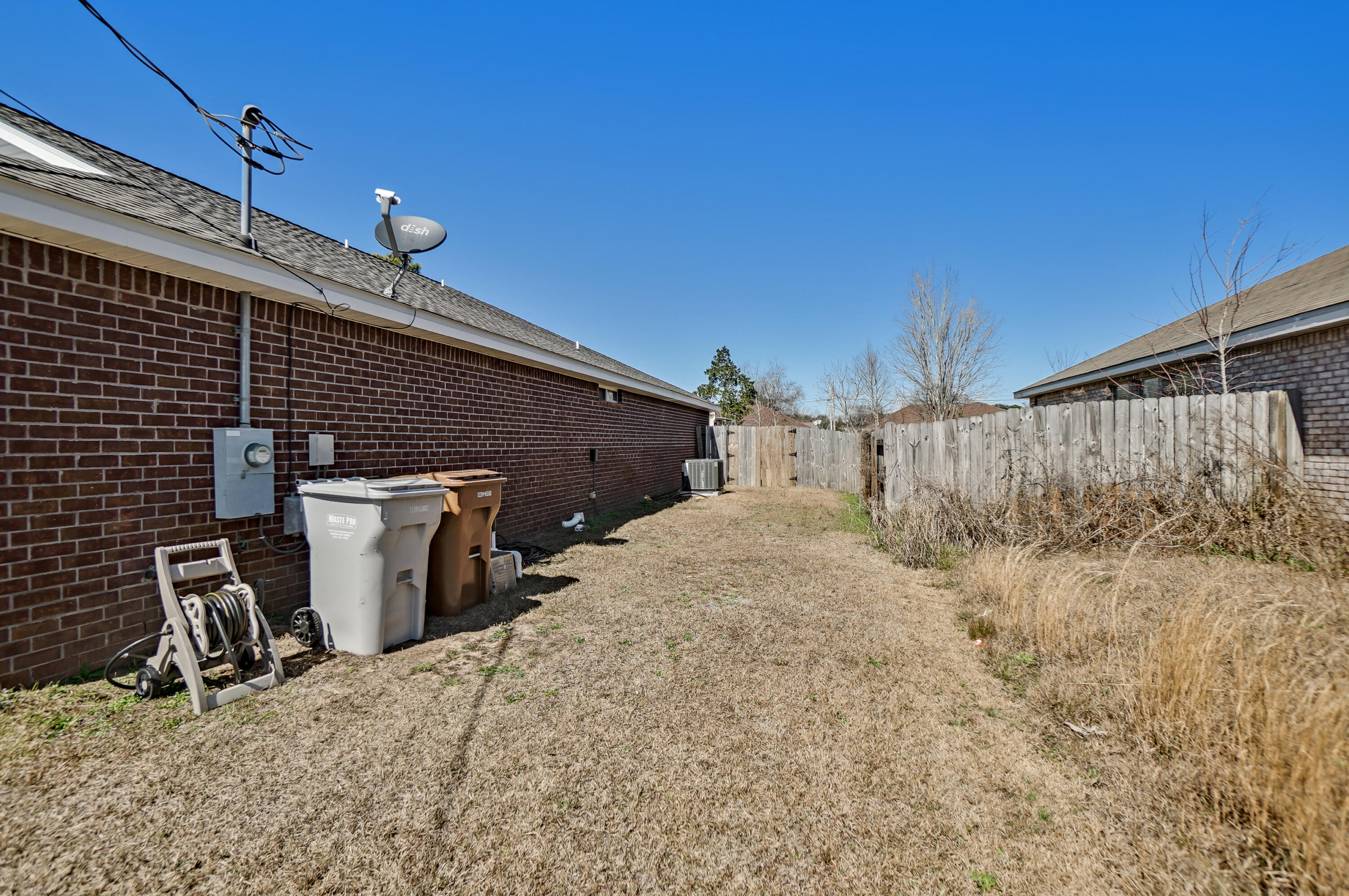 ROSS CROSSING - Residential