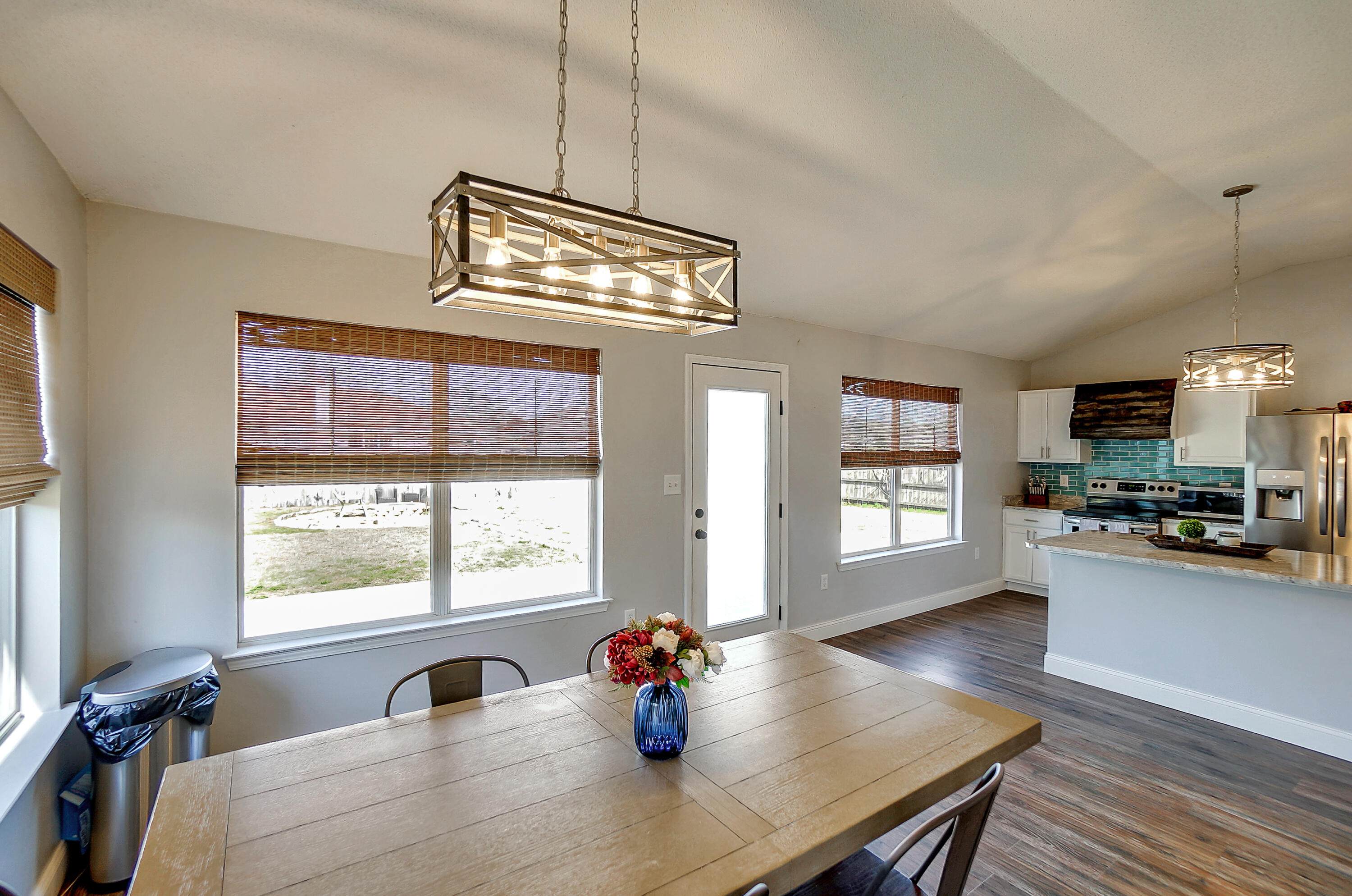 ROSS CROSSING - Residential