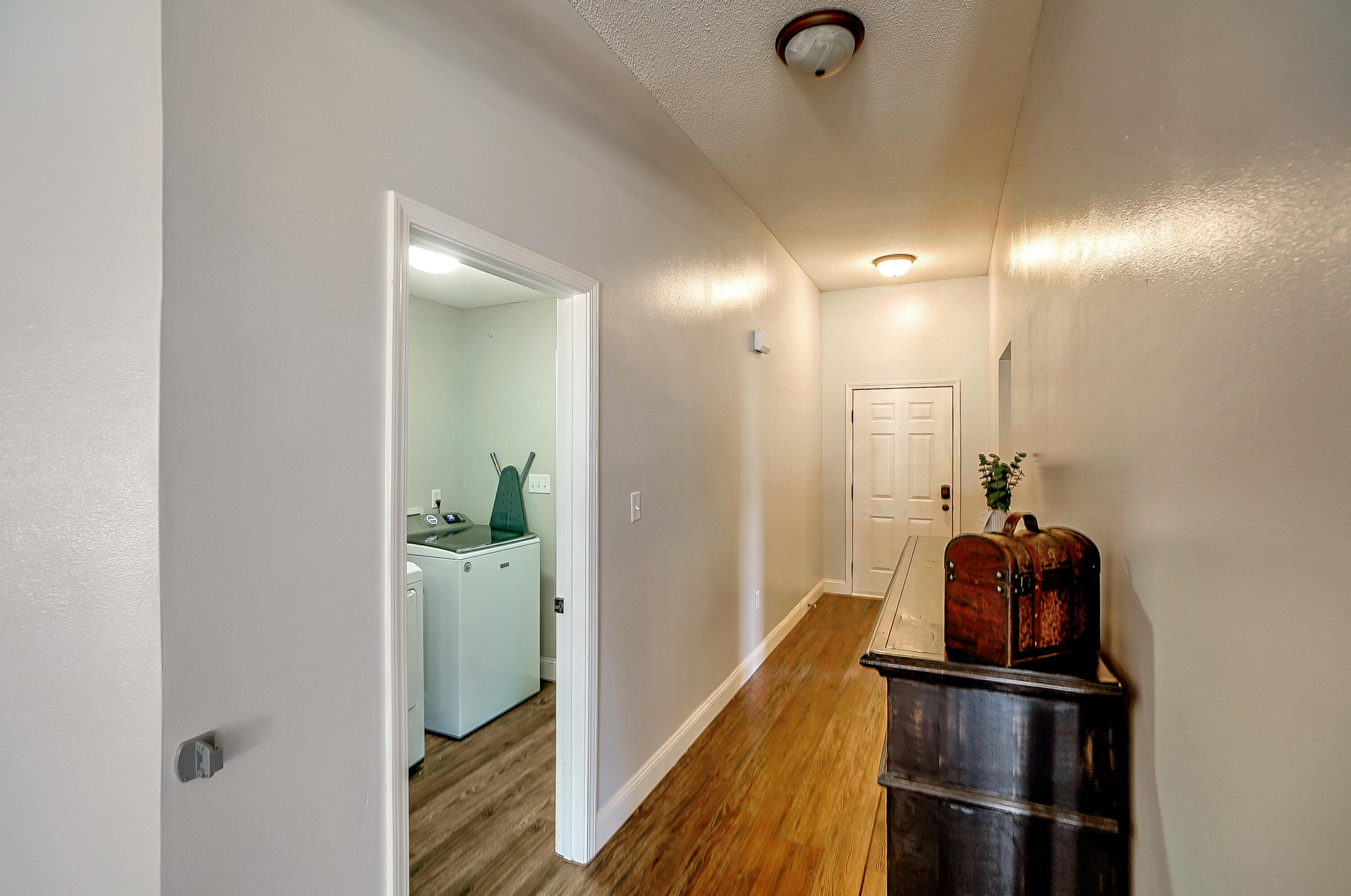 ROSS CROSSING - Residential