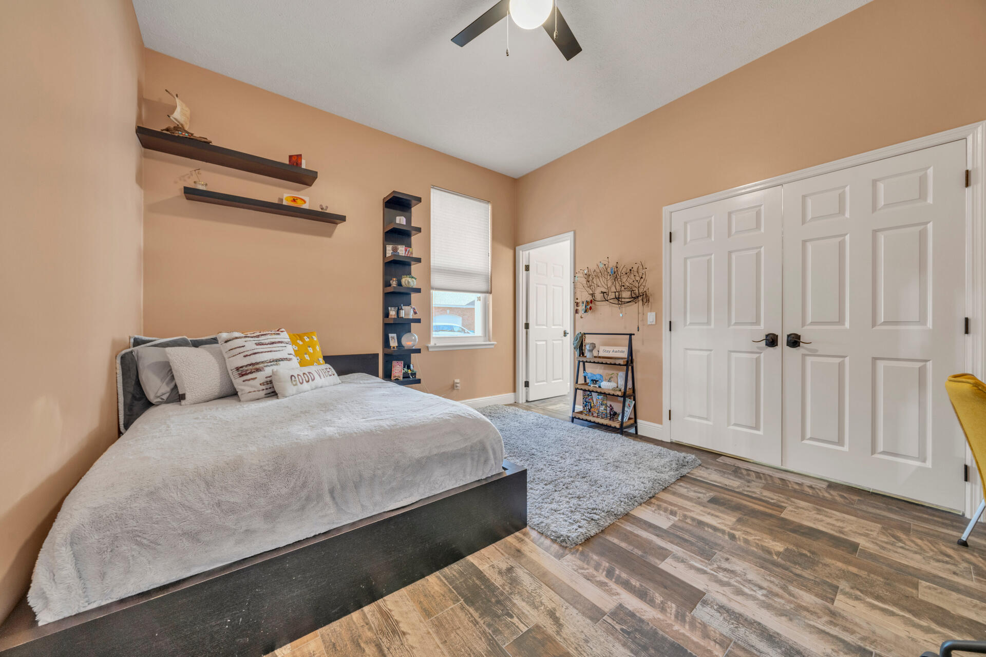 NO RECORDED SUBDIVISION - Residential