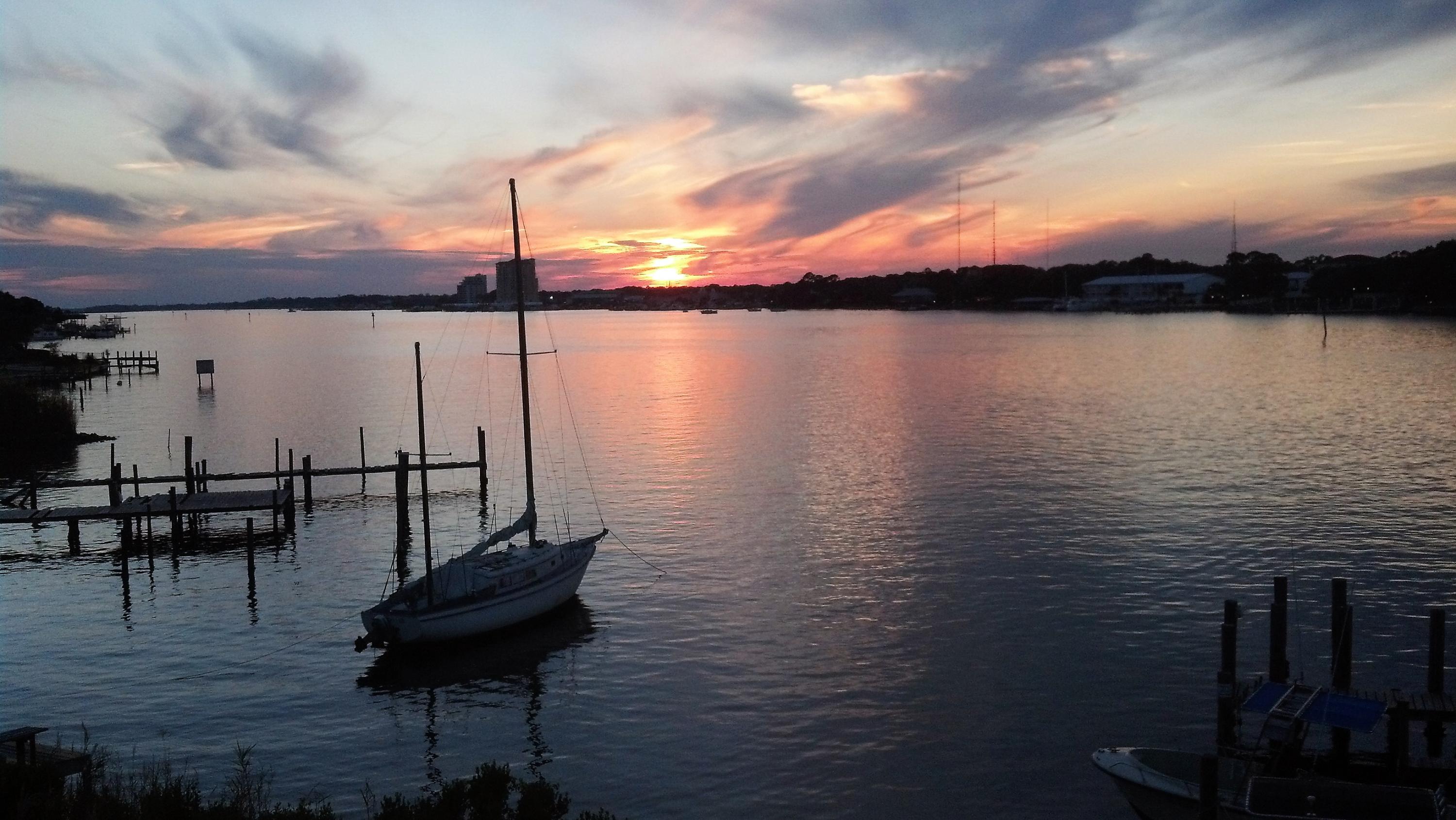 BAREFOOT BAY NORTH - Residential