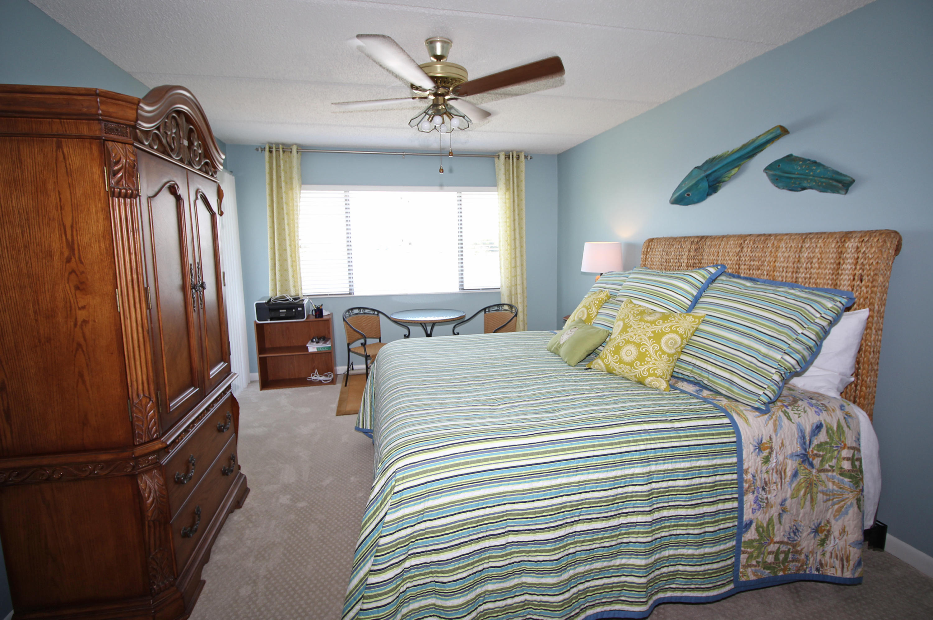 BAREFOOT BAY NORTH - Residential