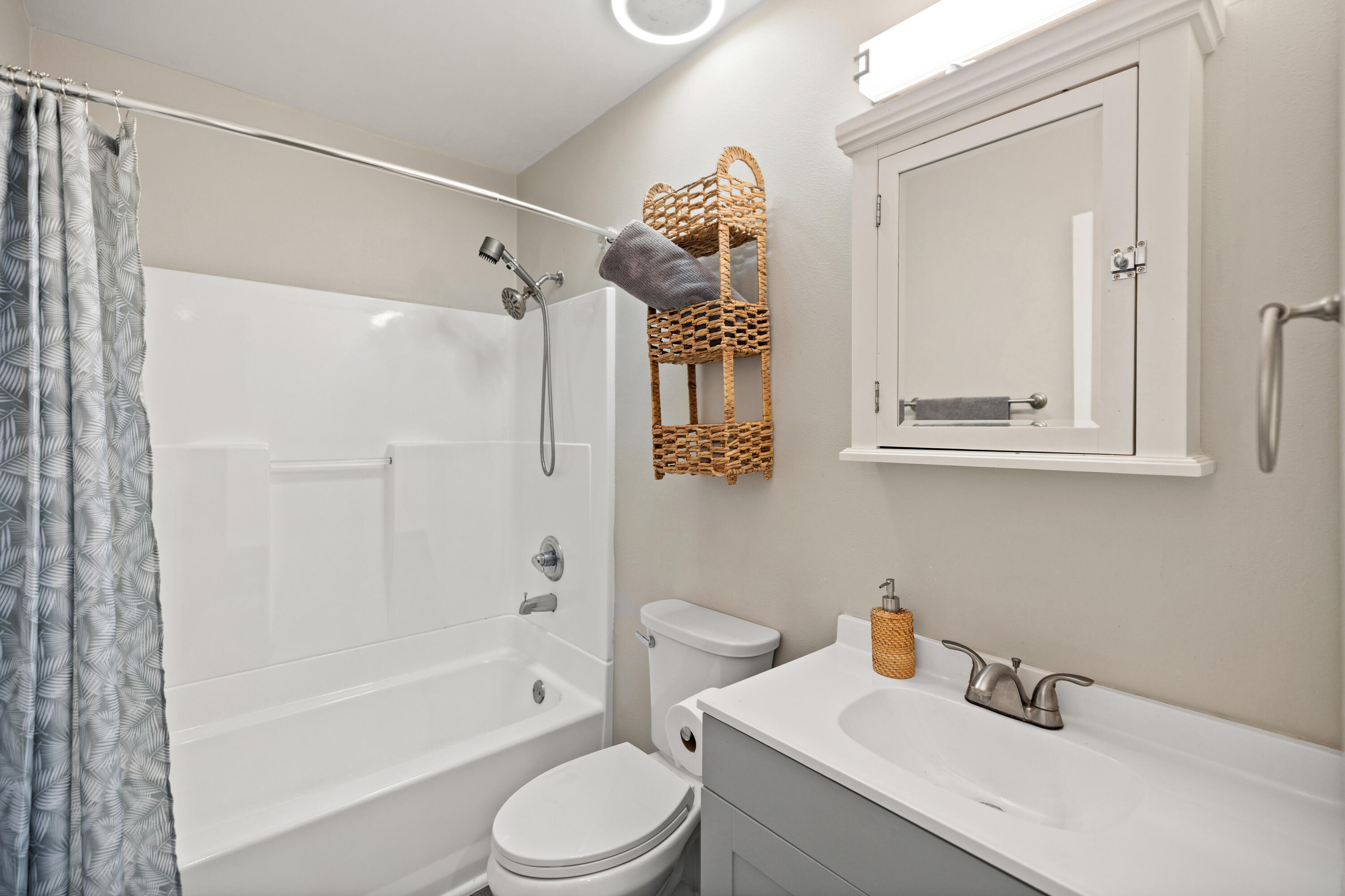 WINSTON MANOR T/H - Residential