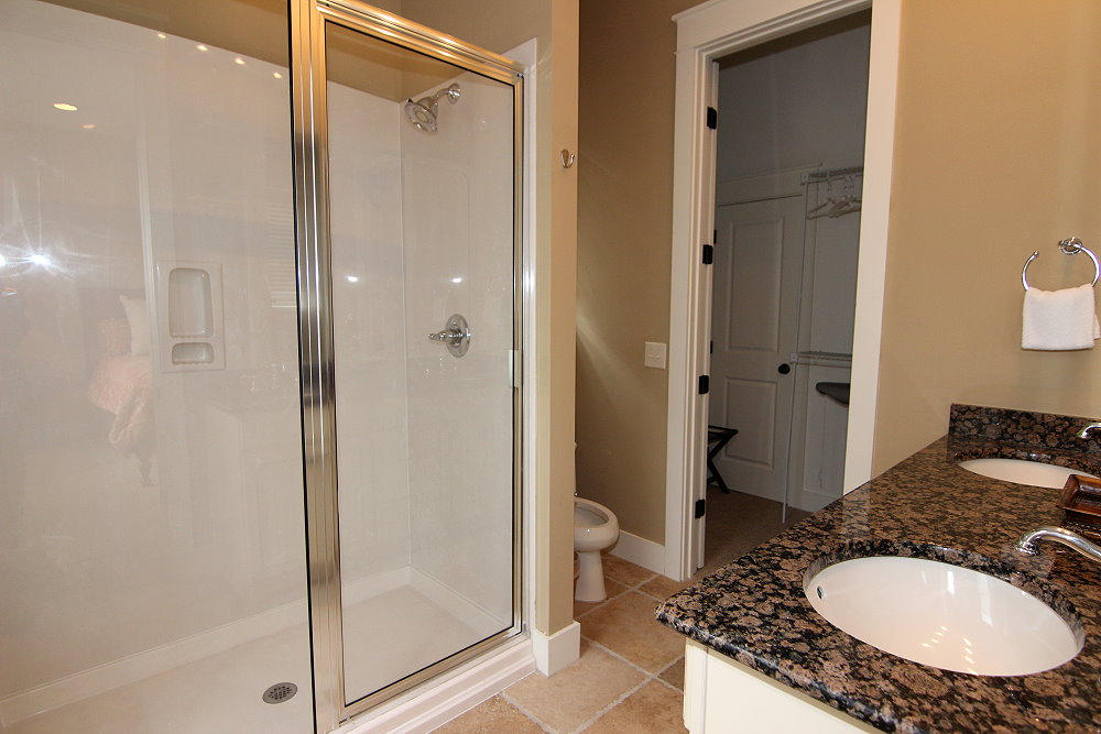 BUNGALOS AT SANDESTIN - Residential