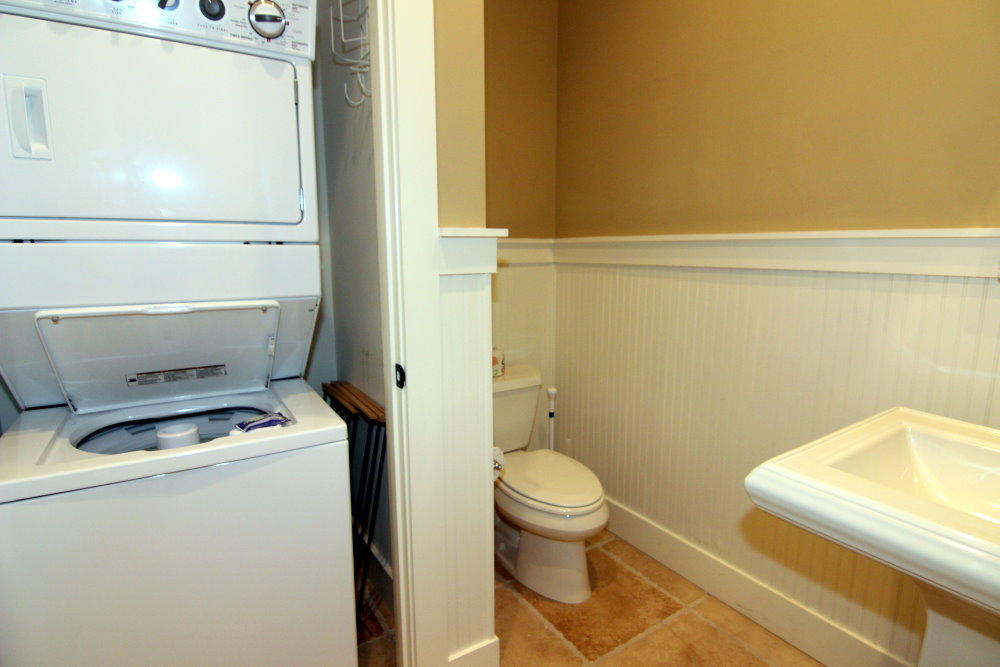 BUNGALOS AT SANDESTIN - Residential